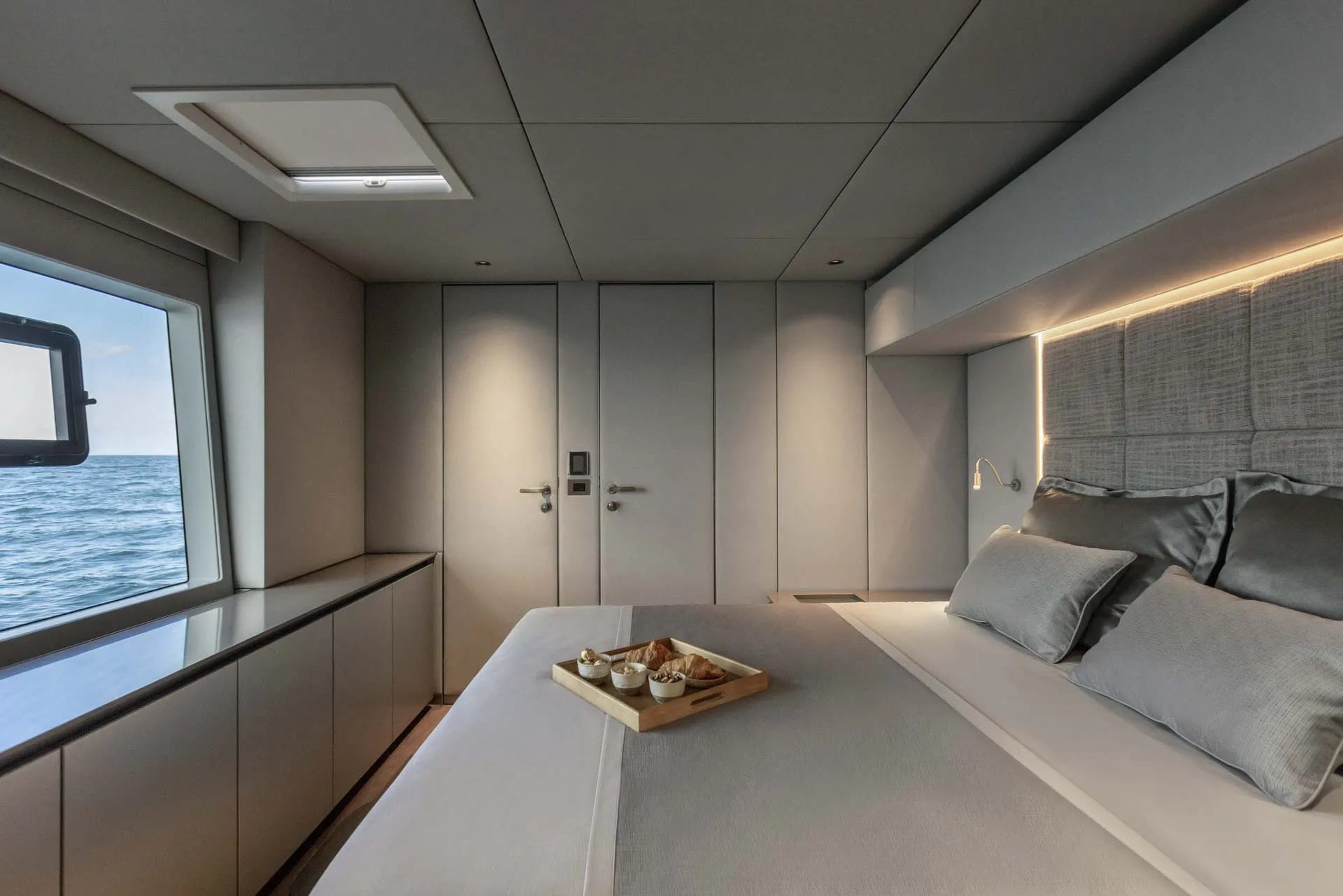 VIP-каюта/VIP cabin