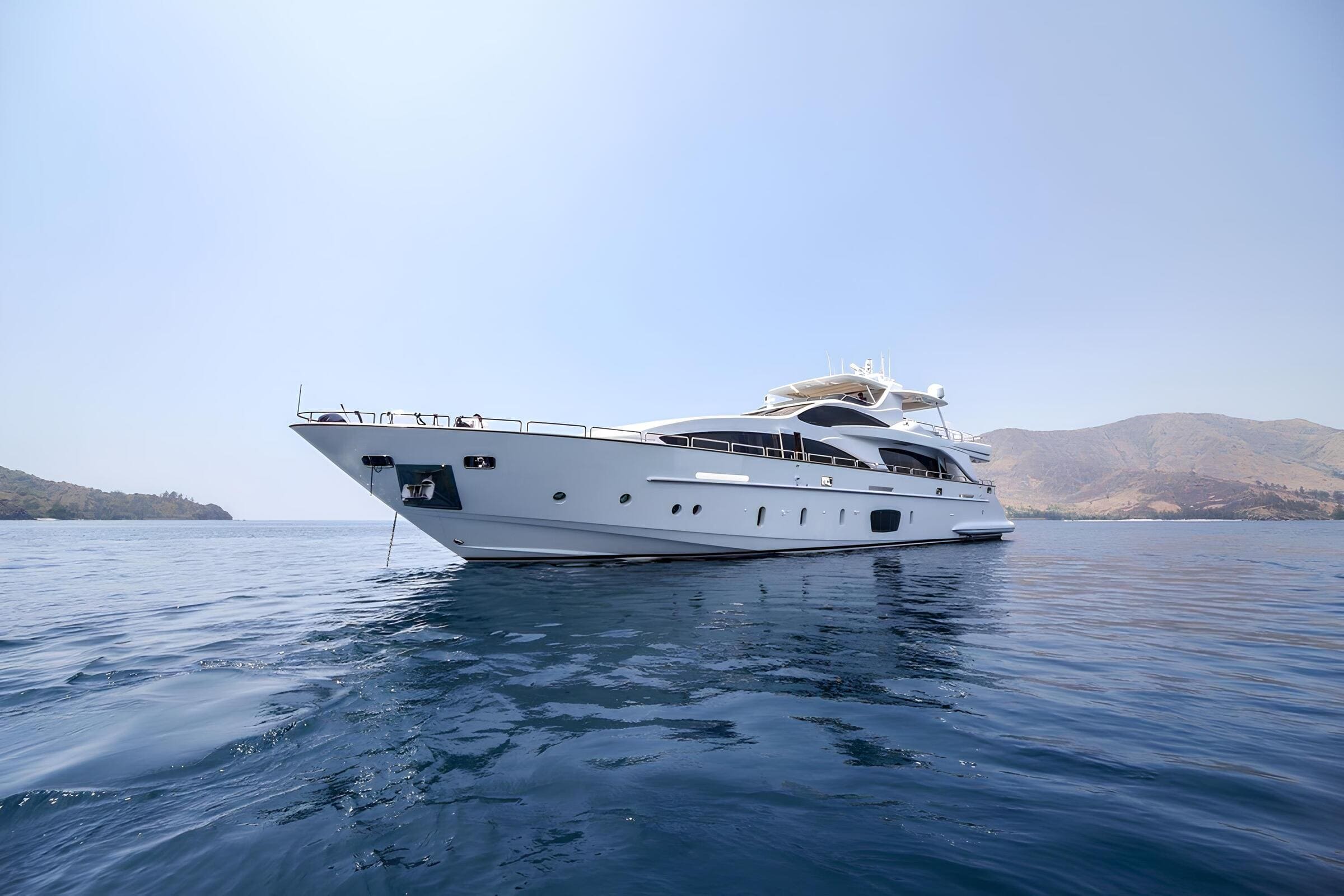 Экстерьер Azimut Grande 32M 2007 MY ANTONIA II/Exterior Azimut Grande 32M 2007 MY ANTONIA II
