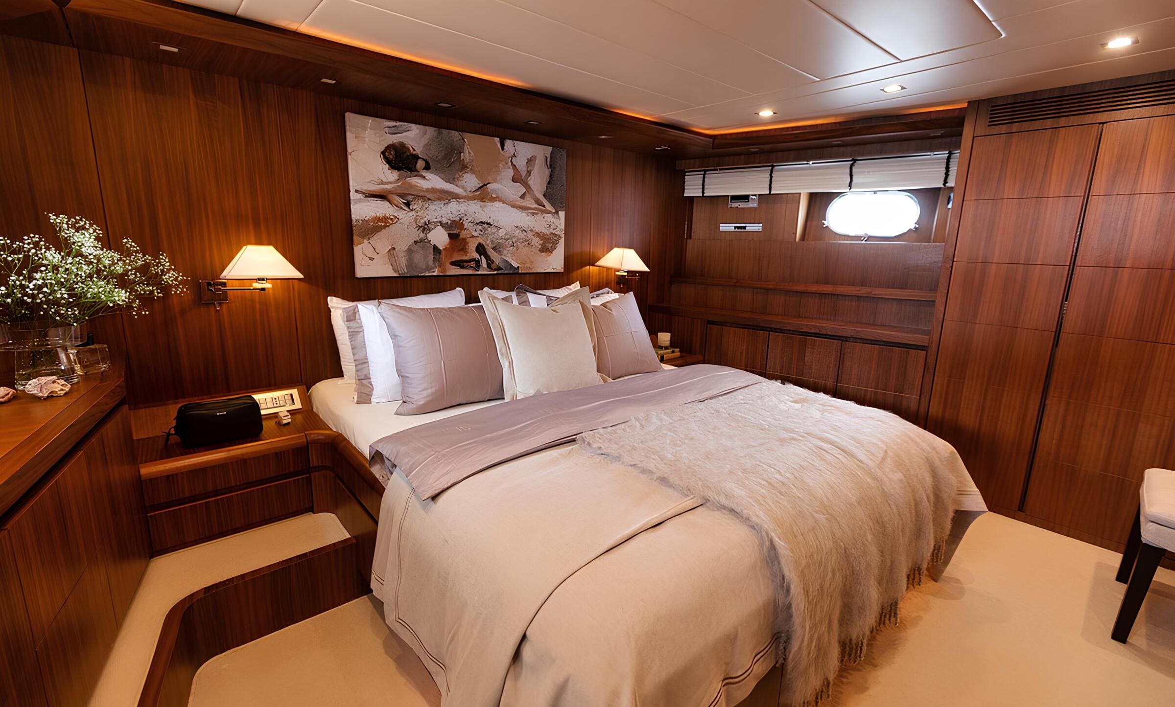 VIP-каюта/VIP cabin