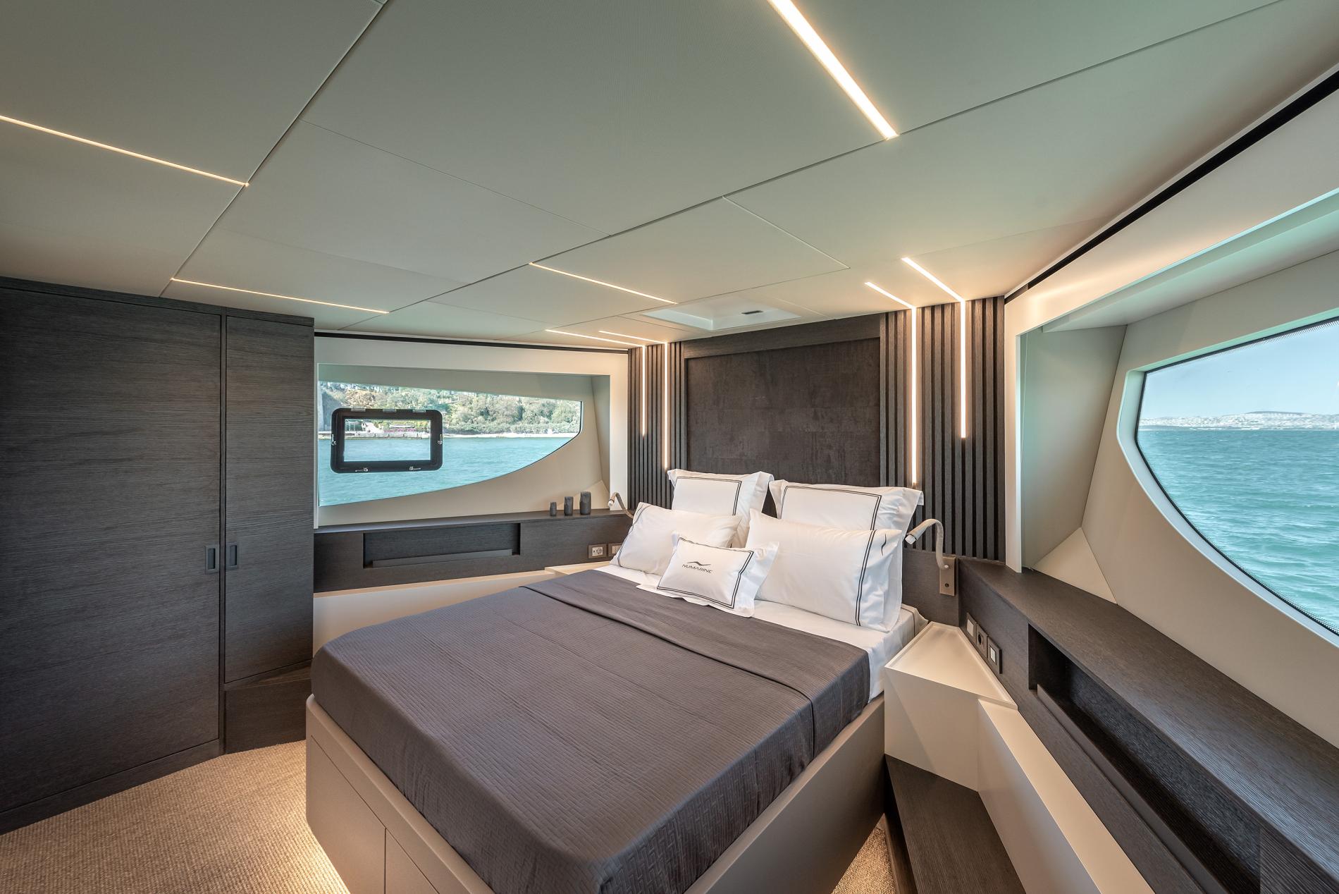 VIP-каюта/VIP cabin