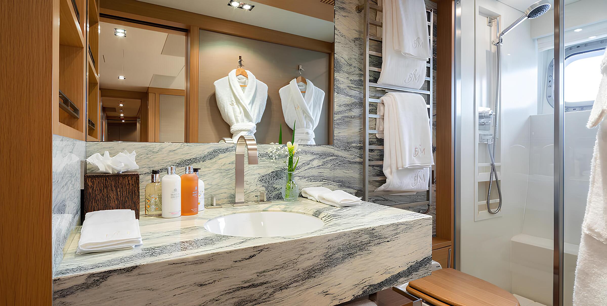 Гостевой санузел/Guest bathroom