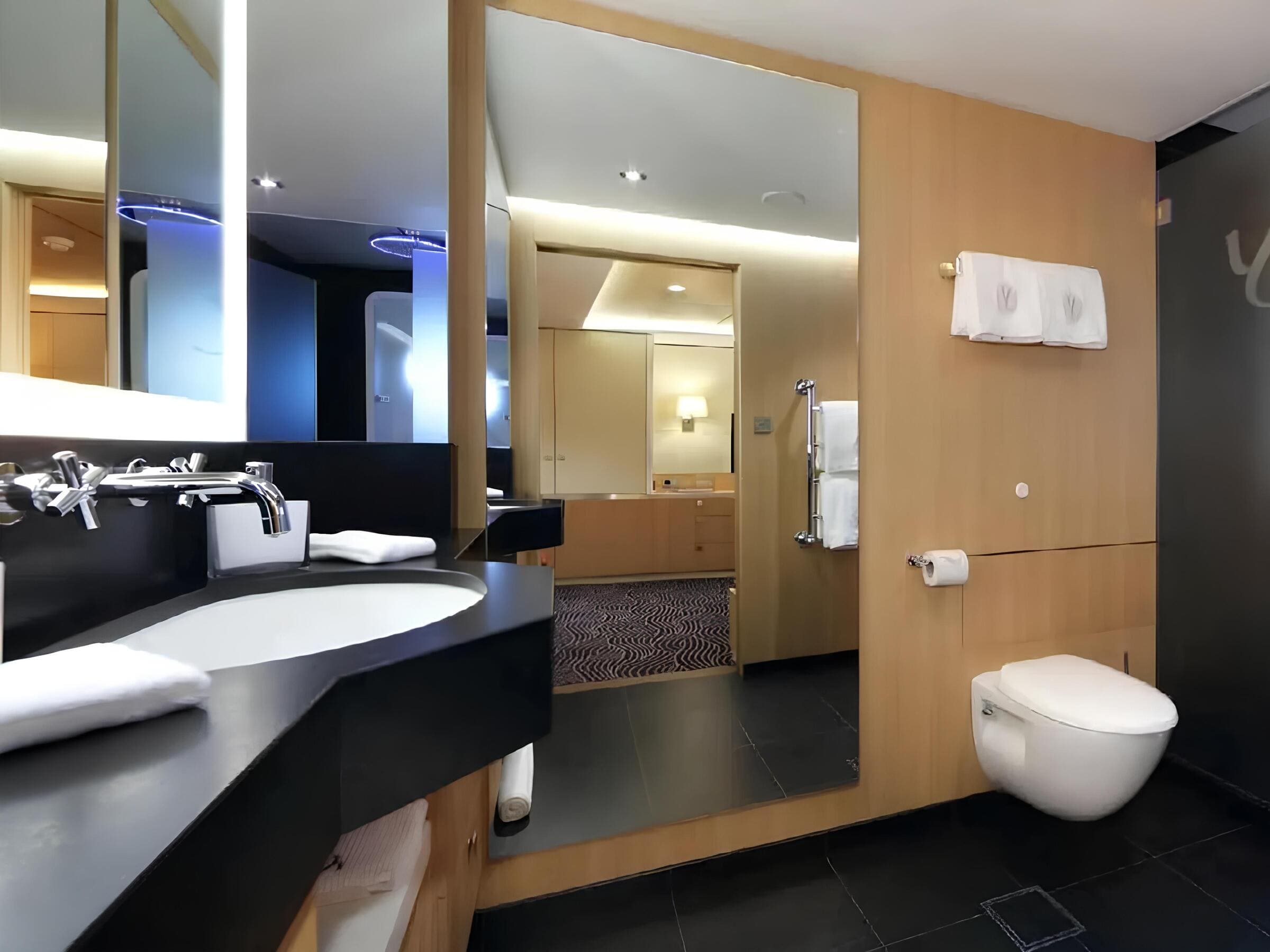 Гостевой санузел/Guest bathroom