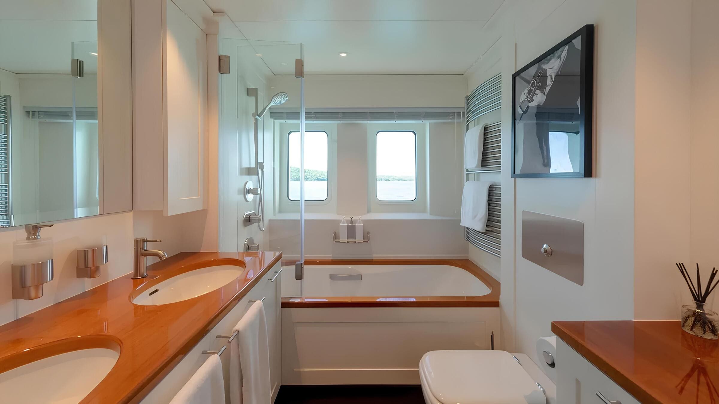 VIP-санузел/VIP bathroom