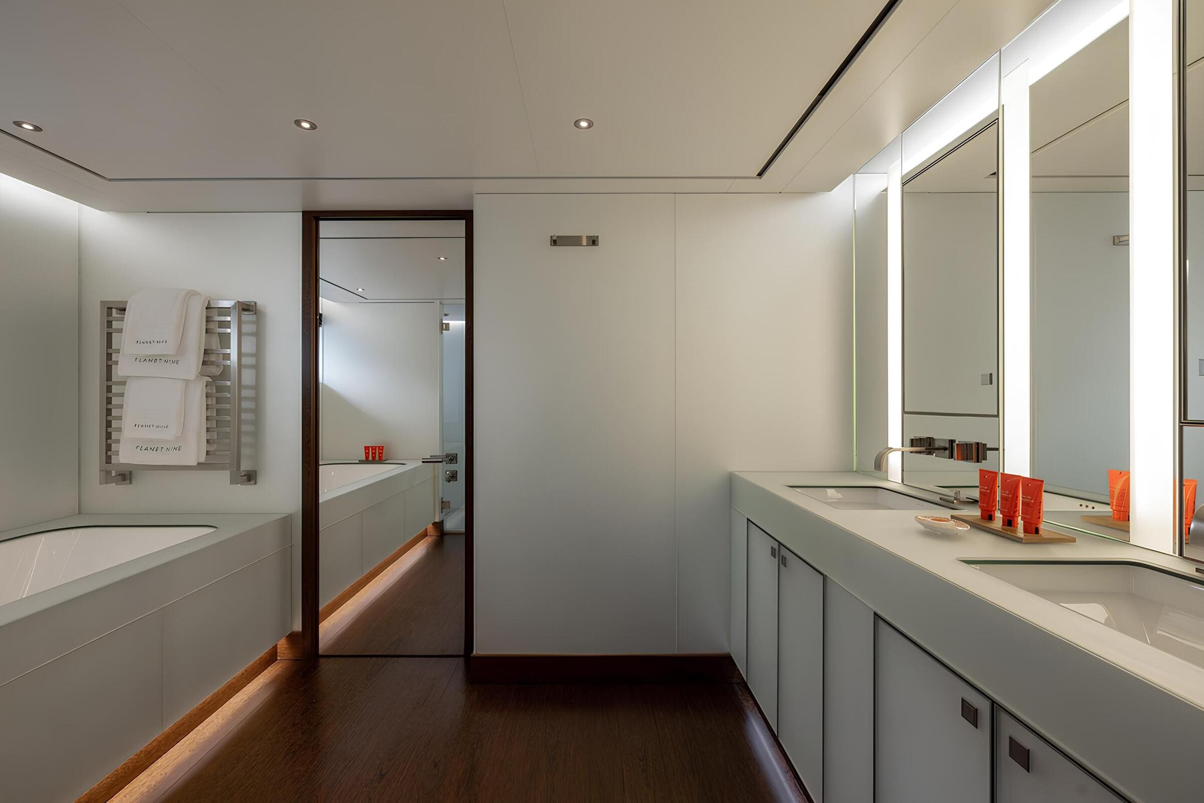 VIP-санузел/VIP bathroom