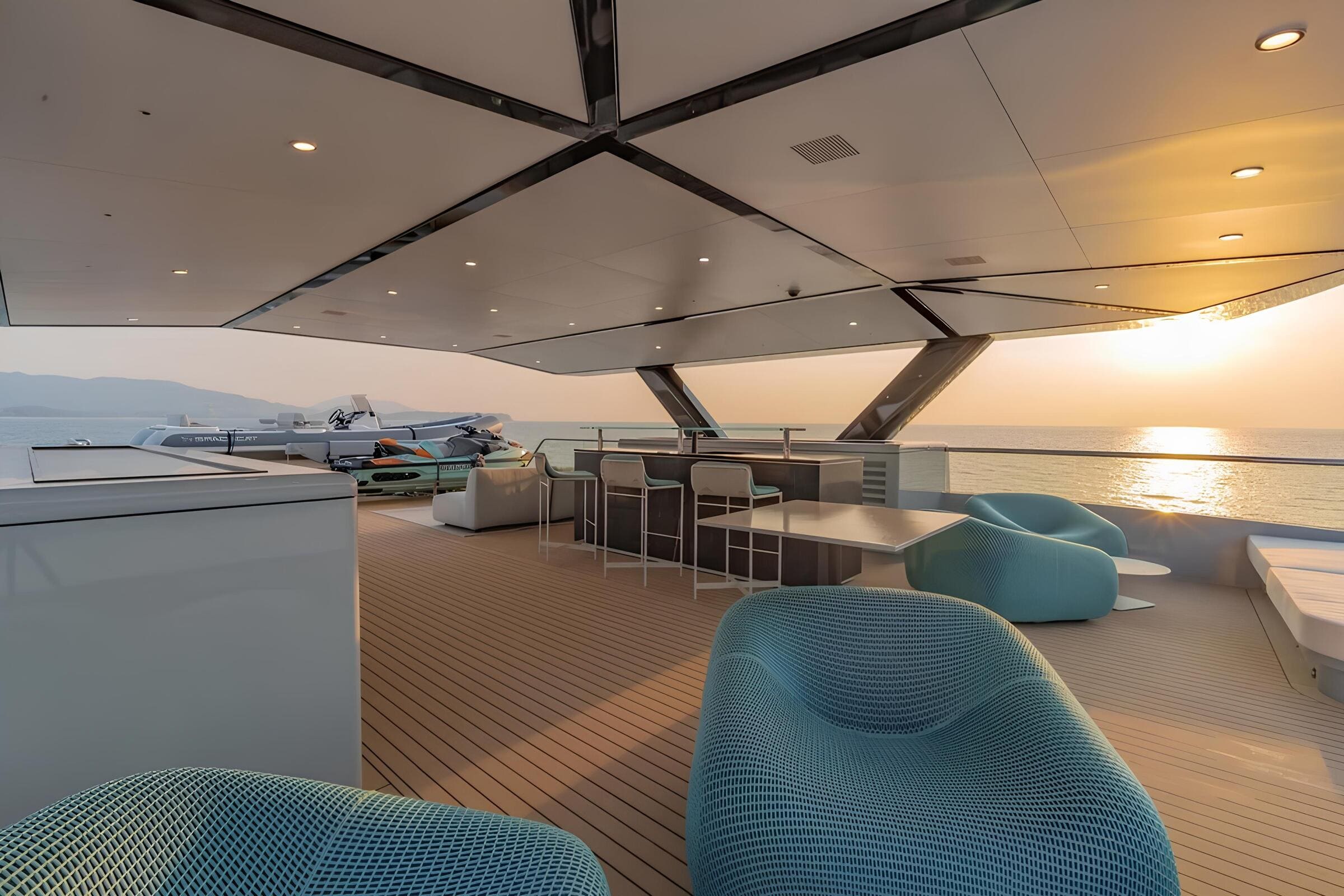 Зона отдыха на сандеке/Sundeck lounge area