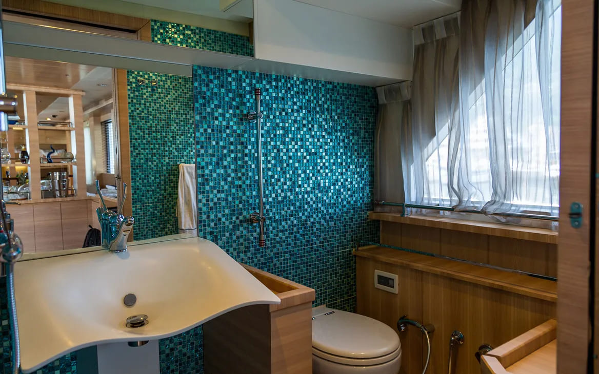 Гостевой санузел/Guest bathroom