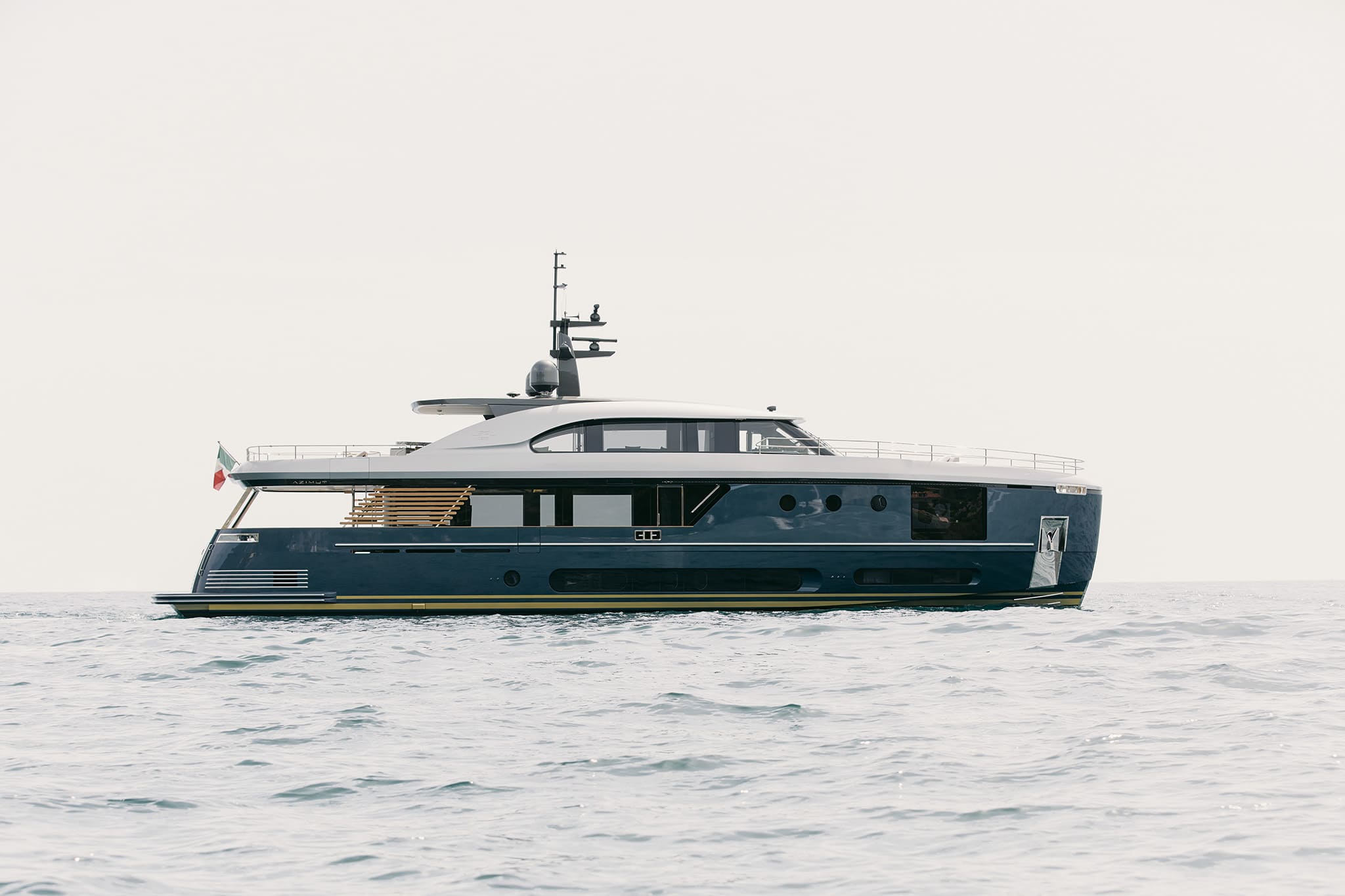 Экстерьер Azimut Magellano 30M/Exterior Azimut Magellano 30M