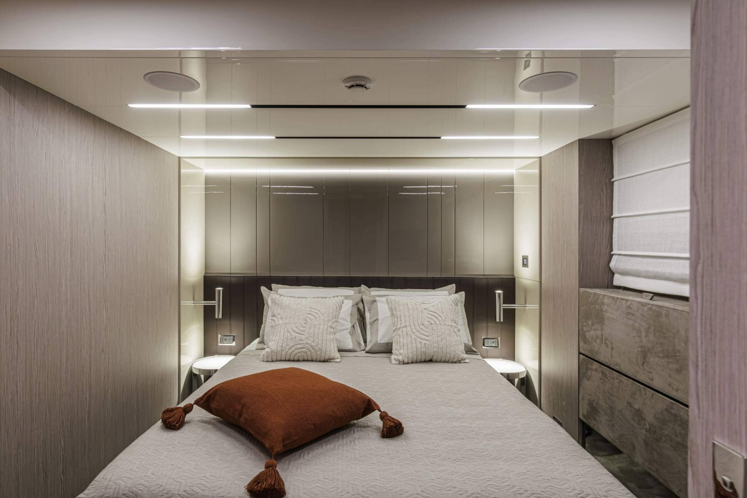 VIP-каюта/VIP cabin