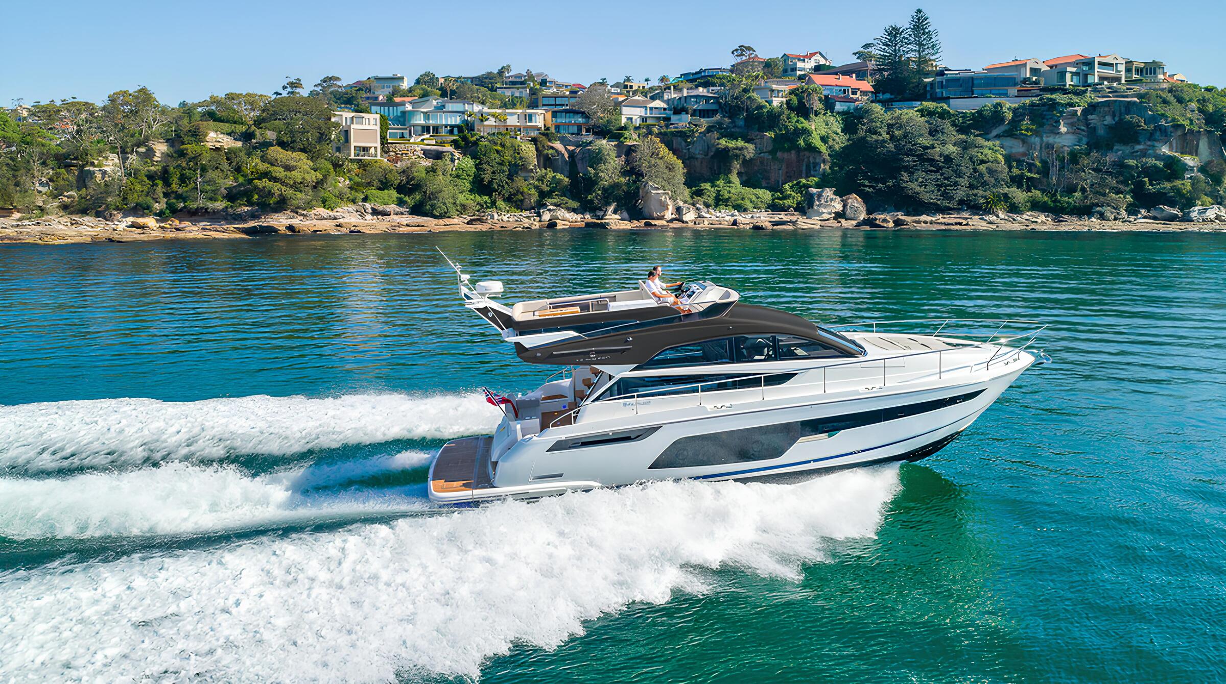 Экстерьер Fairline Squadron 50/Exterior Fairline Squadron 50