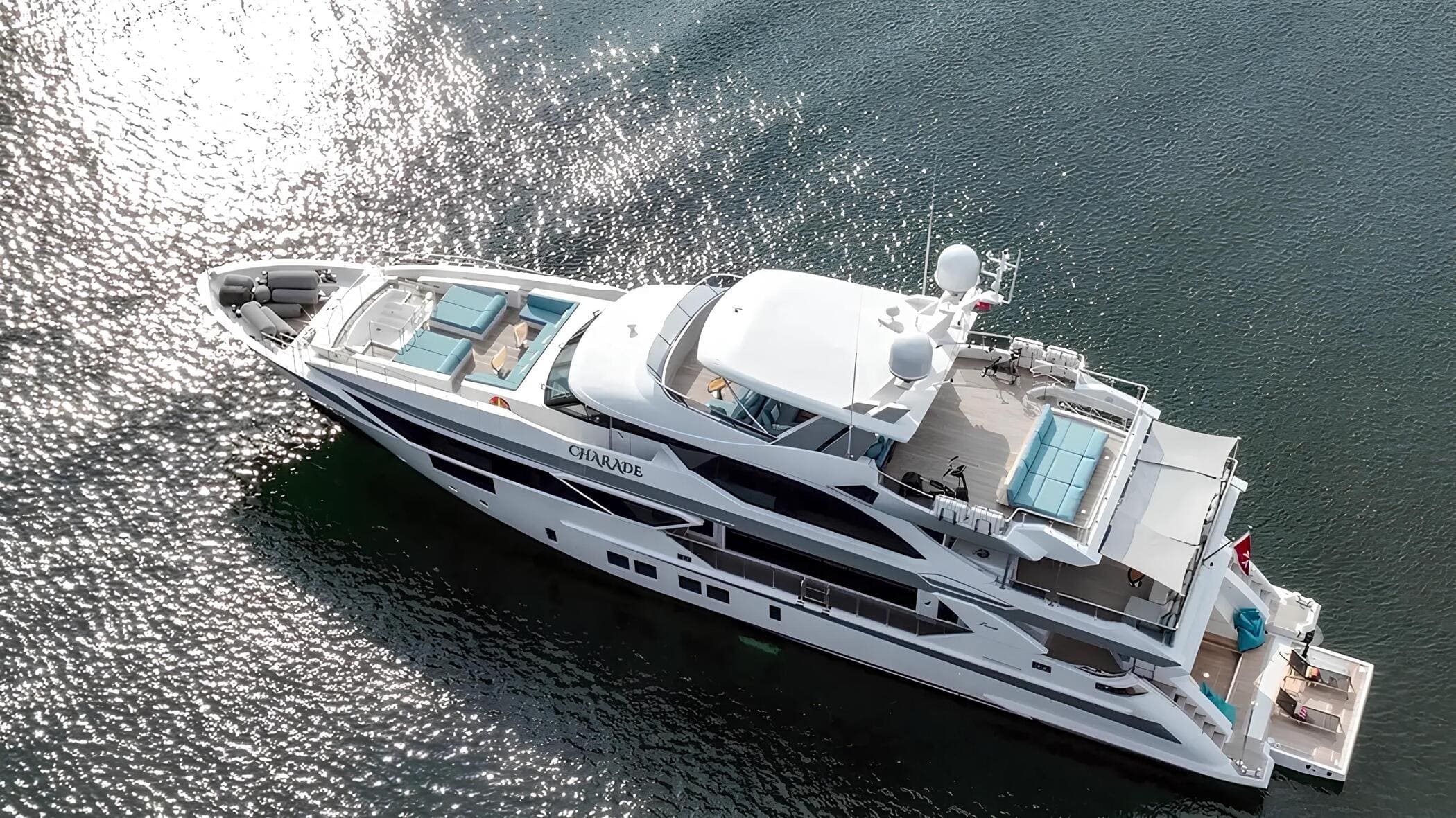 Экстерьер Benetti Fast 125 2018 MY CHARADE/Exterior Benetti Fast 125 2018 MY CHARADE