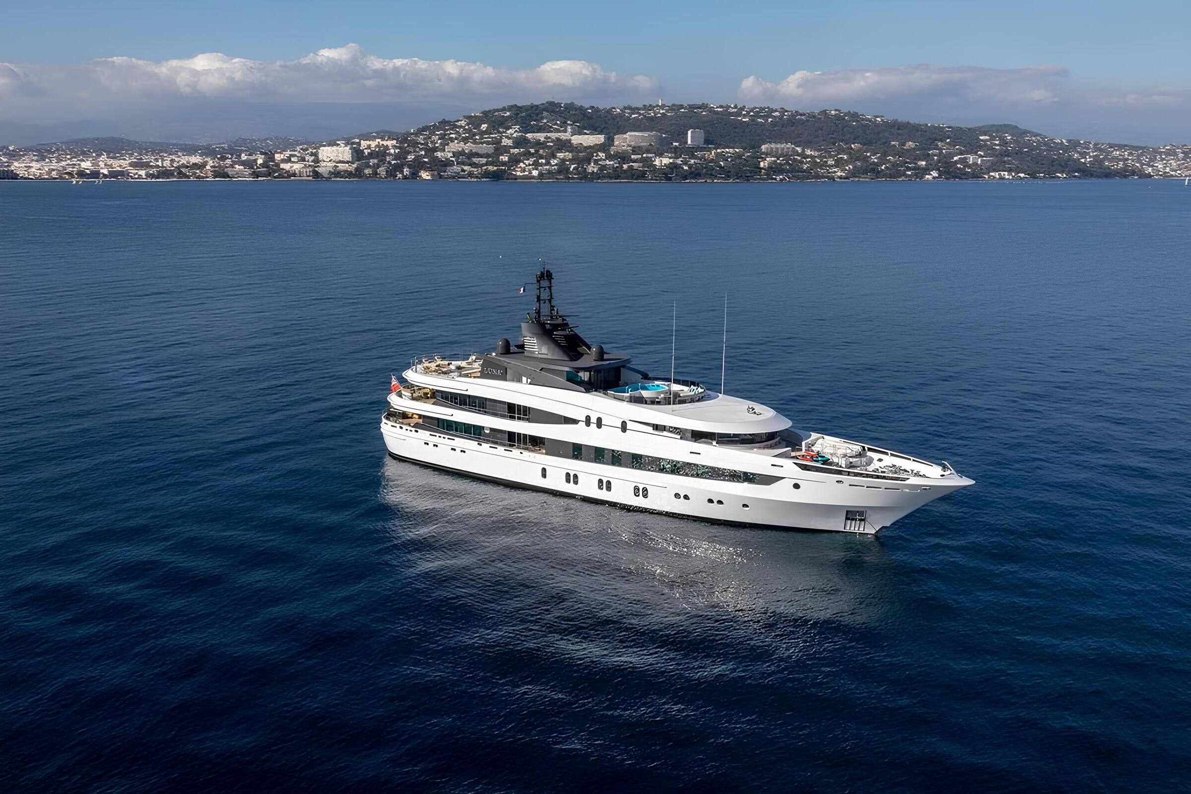 Экстерьер Oceanco 66M 2005 MY AHS/Exterior Oceanco 66M 2005 MY AHS