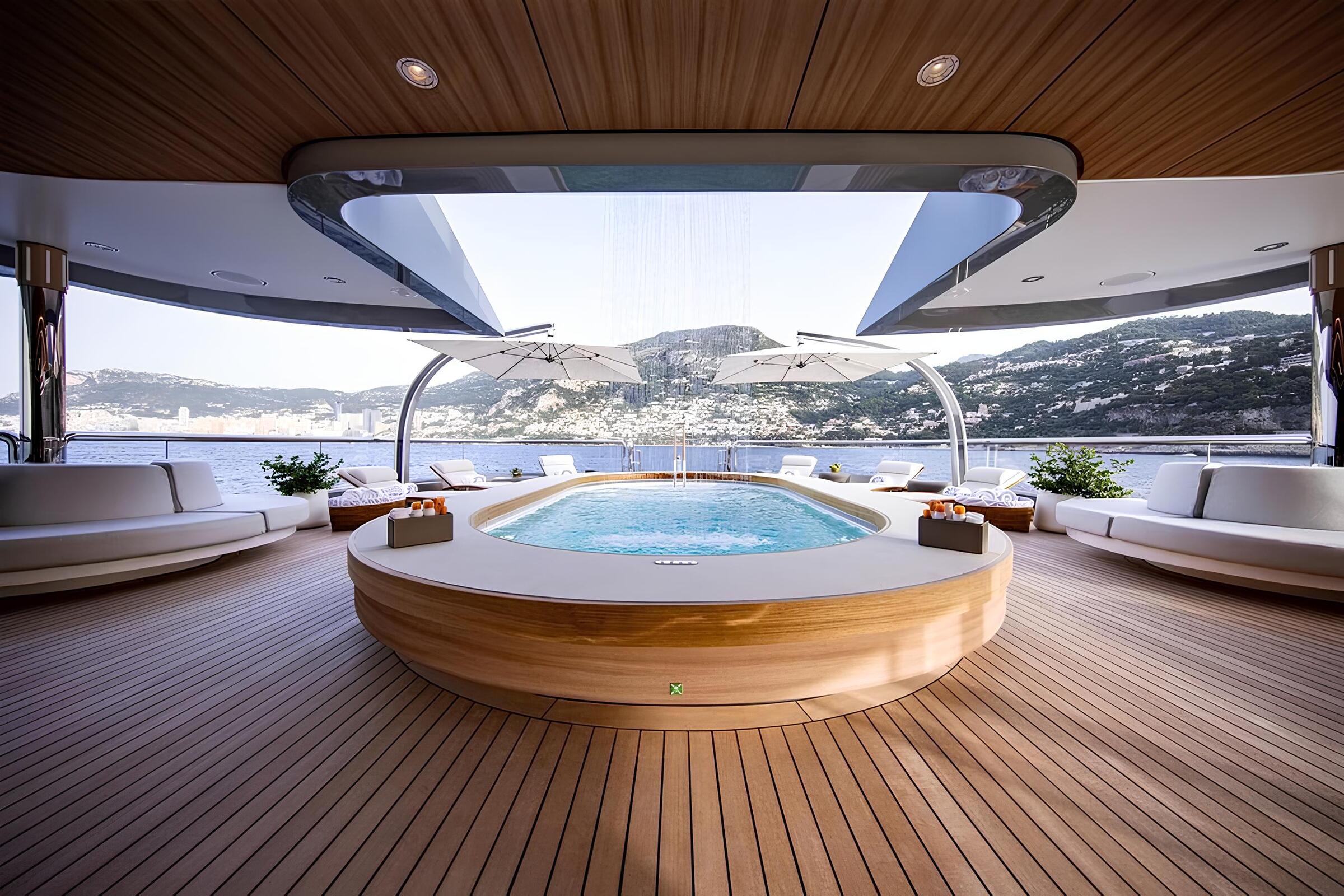 Джакузи на корме главной палубы/Aft main deck jacuzzi