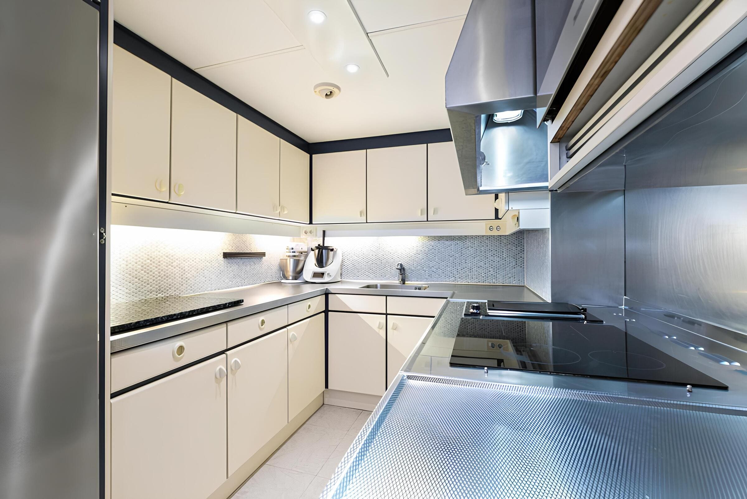 Кухня/Galley