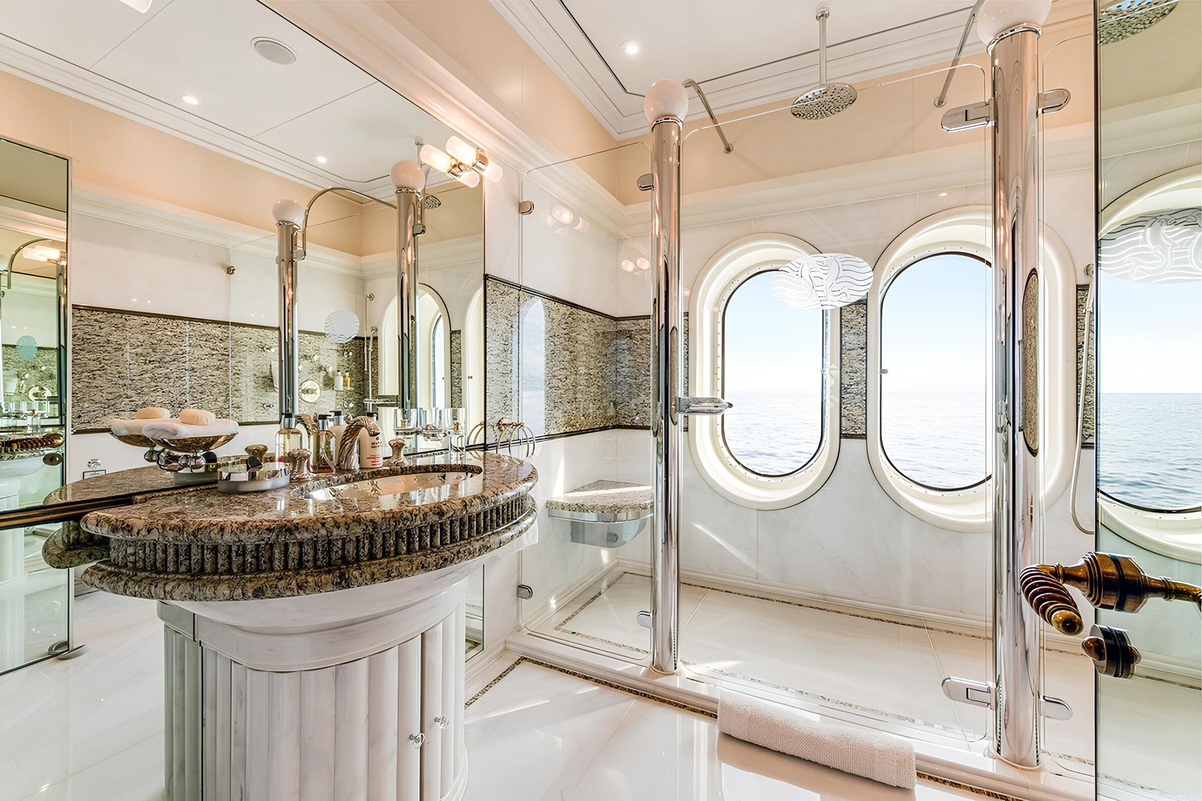 Санузел владельца/Master bathroom