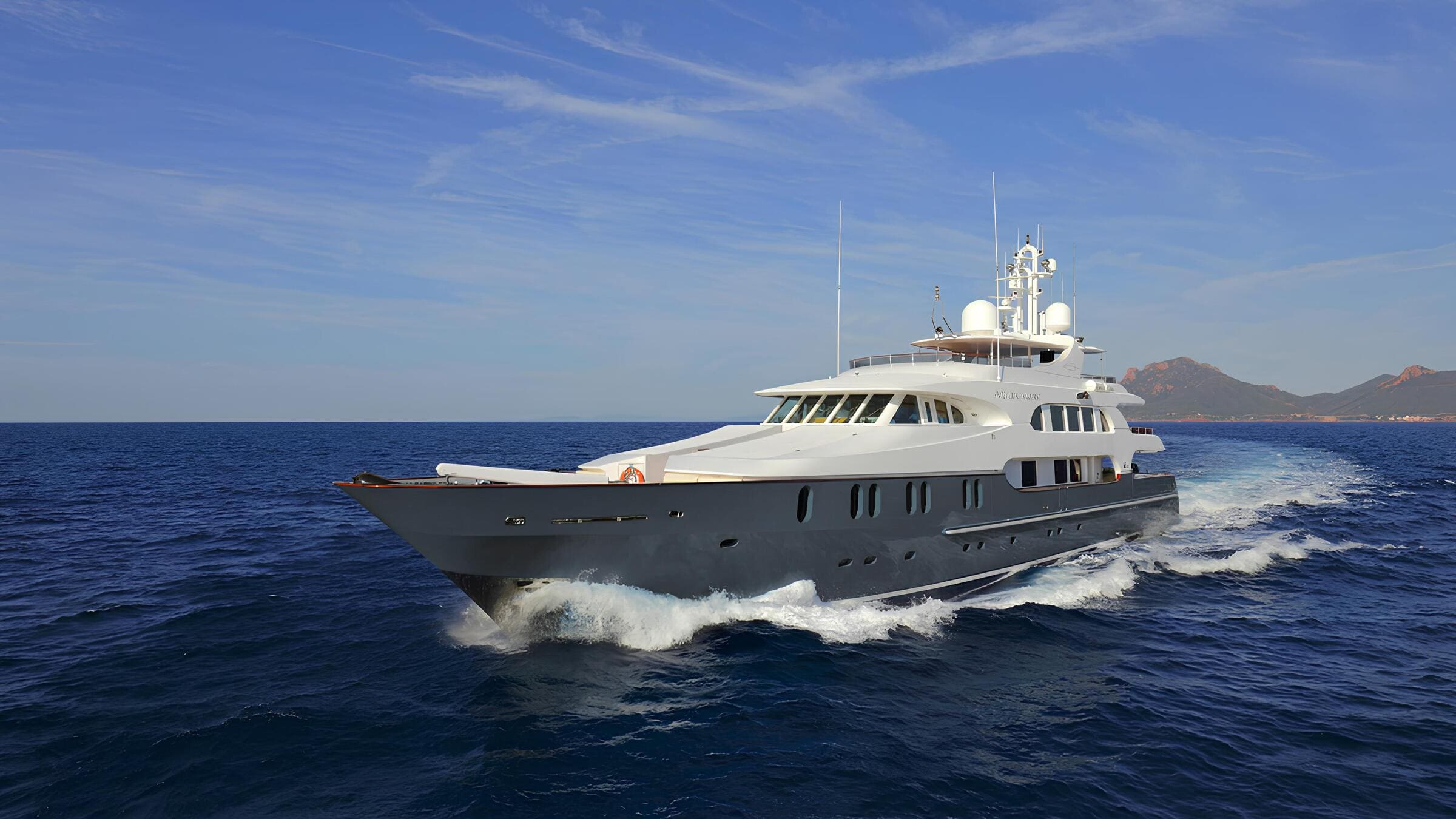 Экстерьер CRN Yachts 50M 1998 MY AQUA MARE/Exterior CRN Yachts 50M 1998 MY AQUA MARE