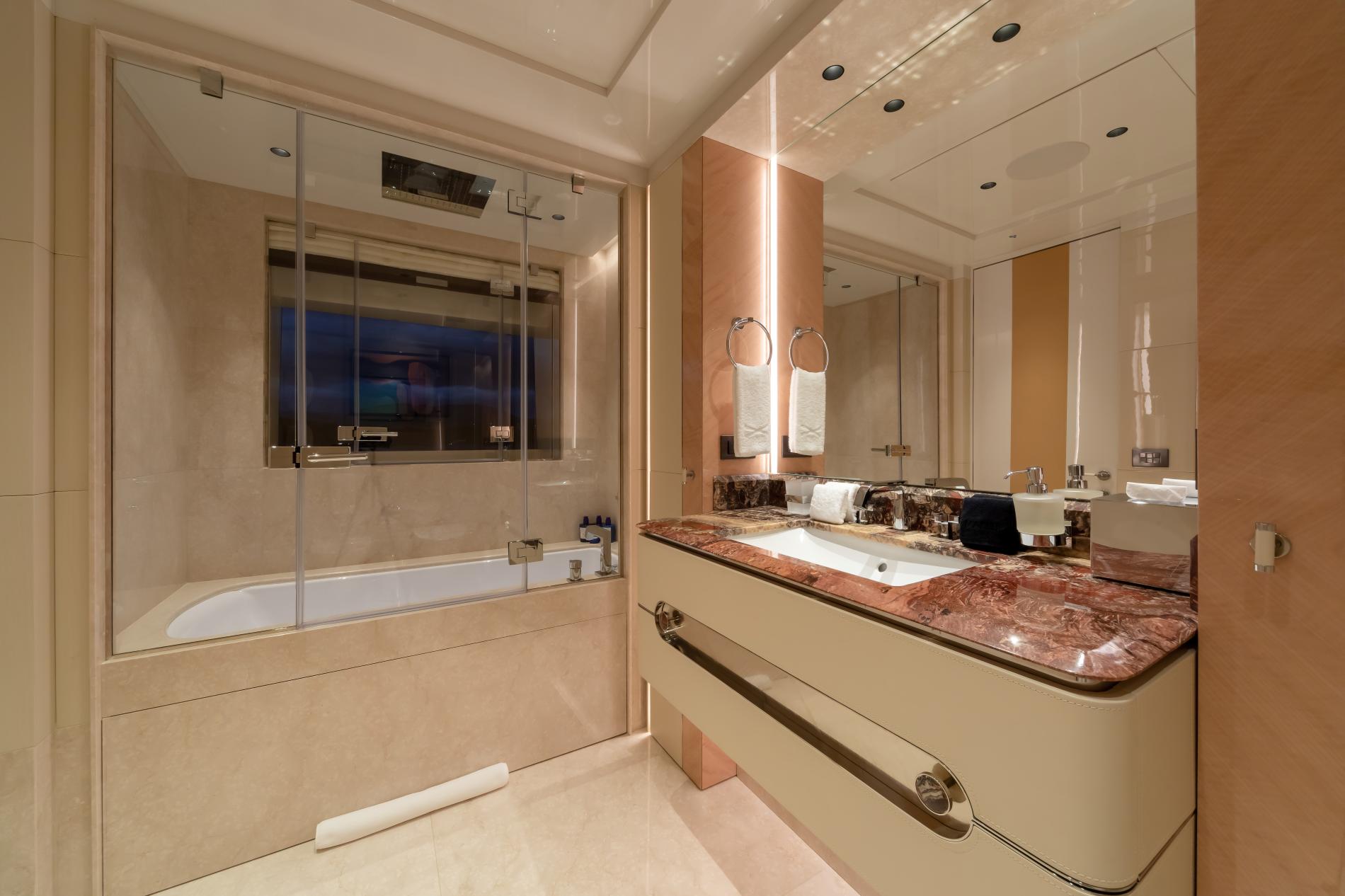 VIP-санузел/VIP bathroom