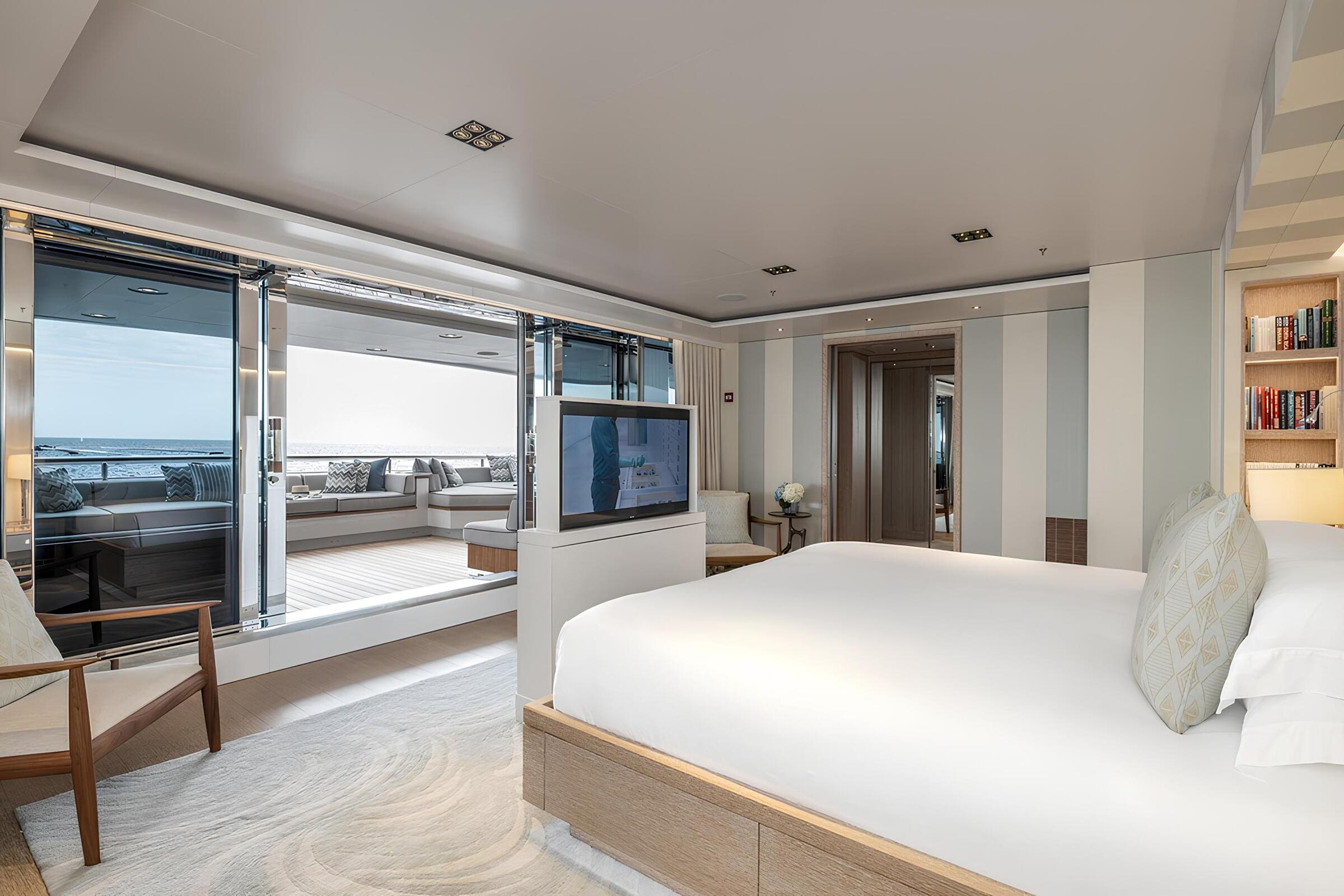 VIP-каюта/VIP cabin