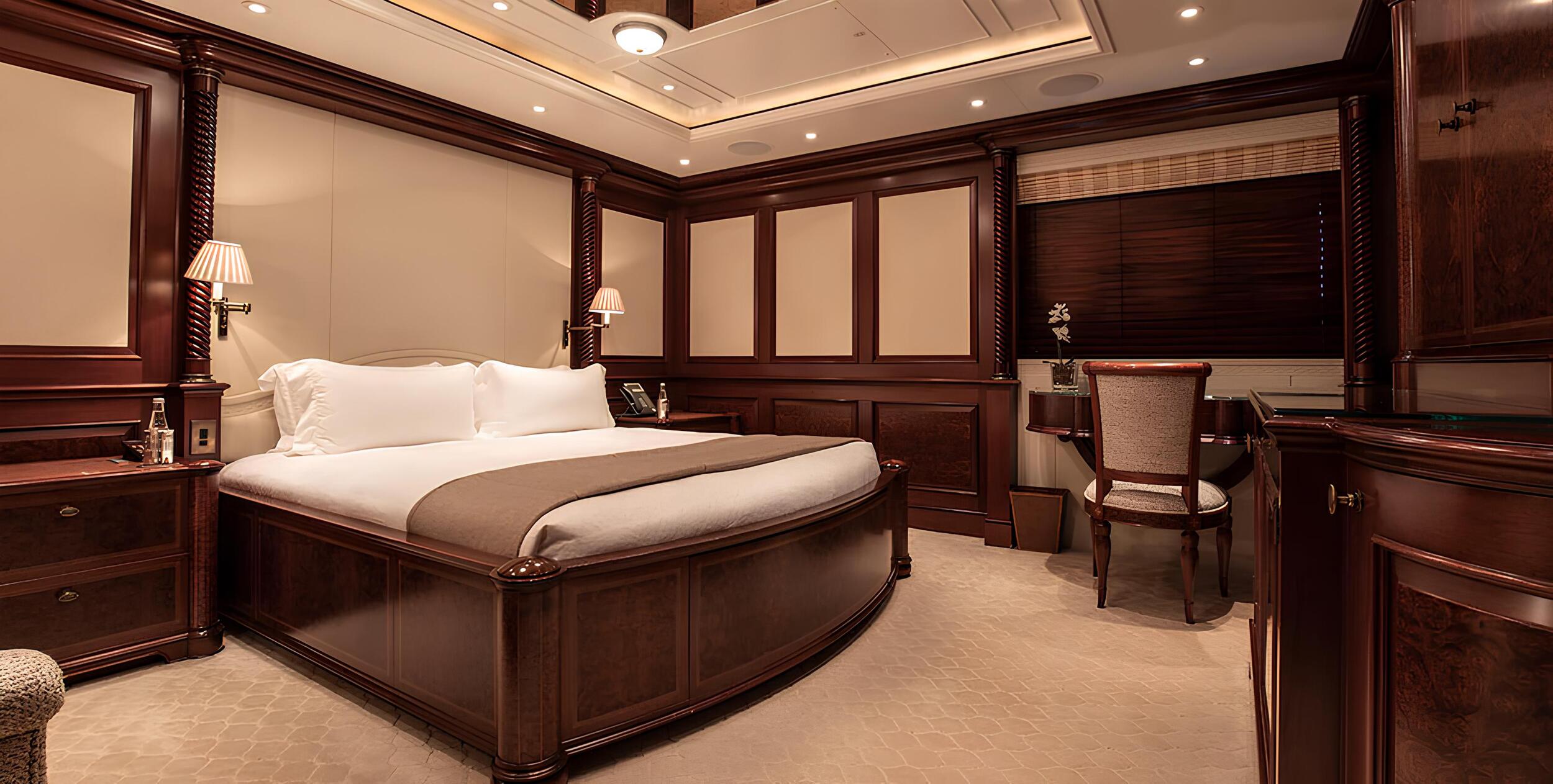VIP-каюта/VIP cabin