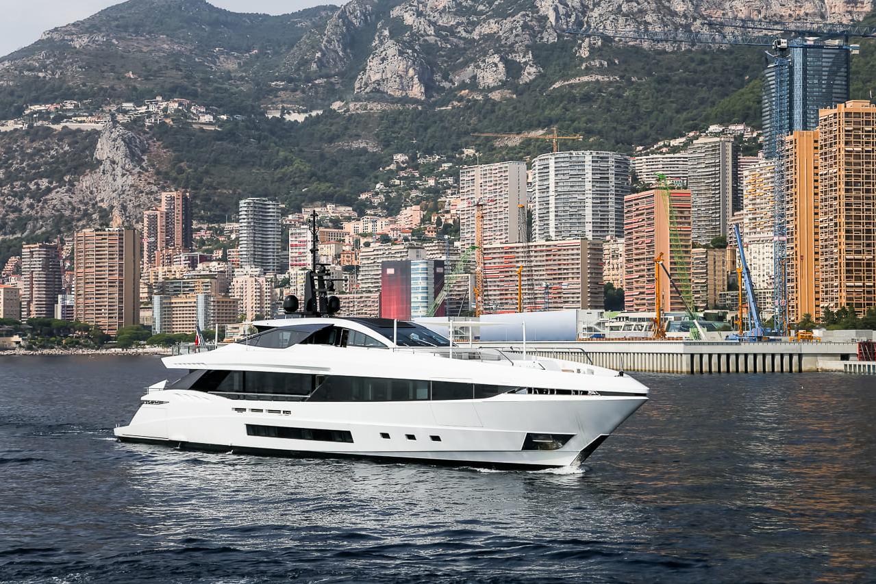 Экстерьер Mangusta Gransport 45 2020/Exterior Mangusta Gransport 45 2020