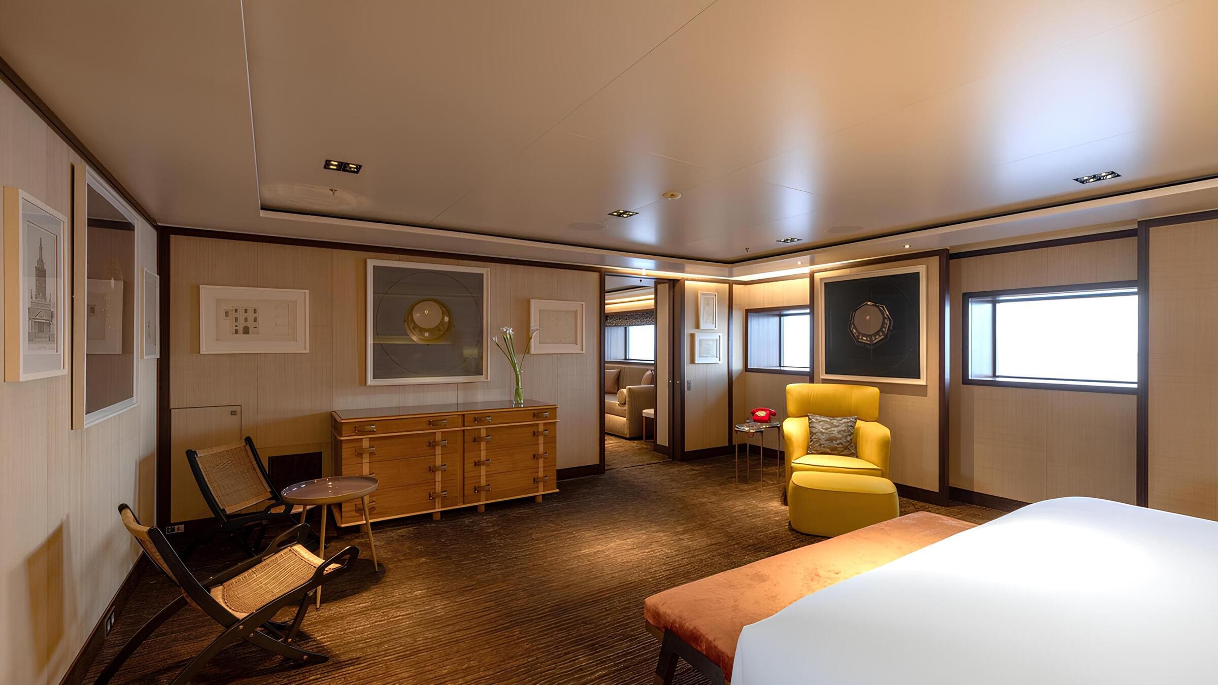 VIP-каюта/VIP cabin