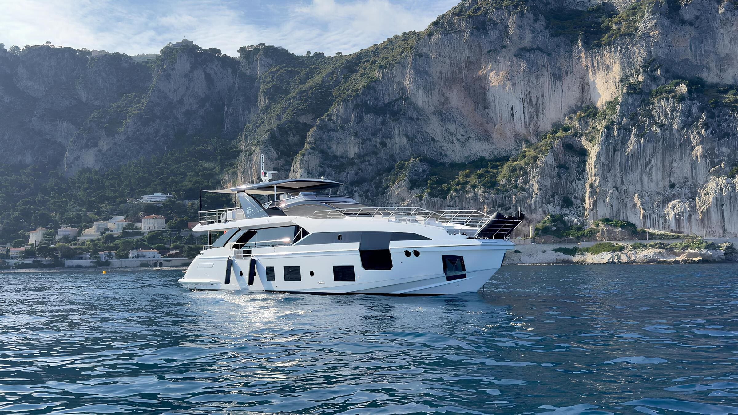 Экстерьер Azimut Grande 27M 2020 MY CHILLIN’/Exterior Azimut Grande 27M 2020 MY CHILLIN’
