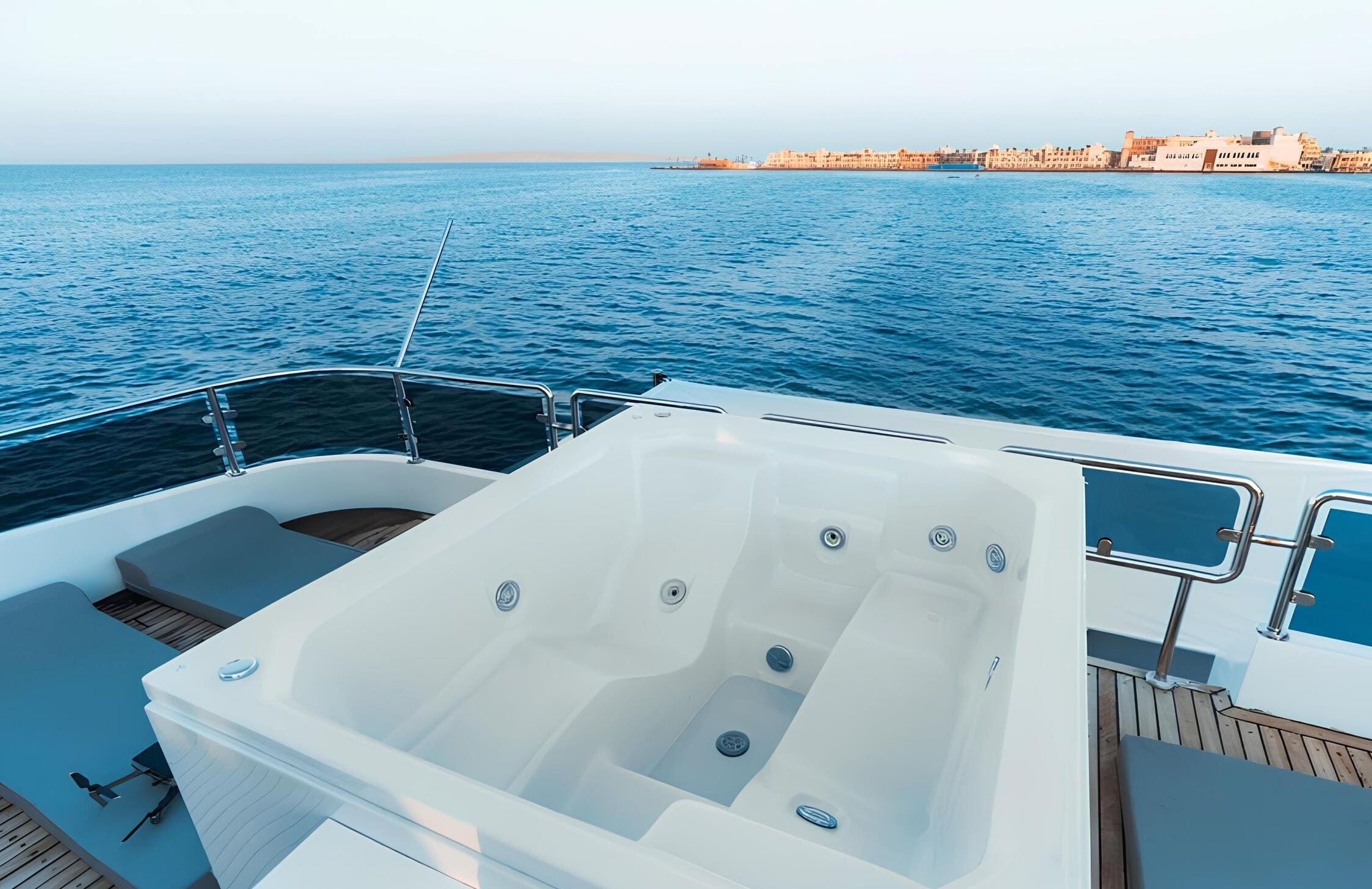 Джакузи на сандеке/Sundeck jacuzzi