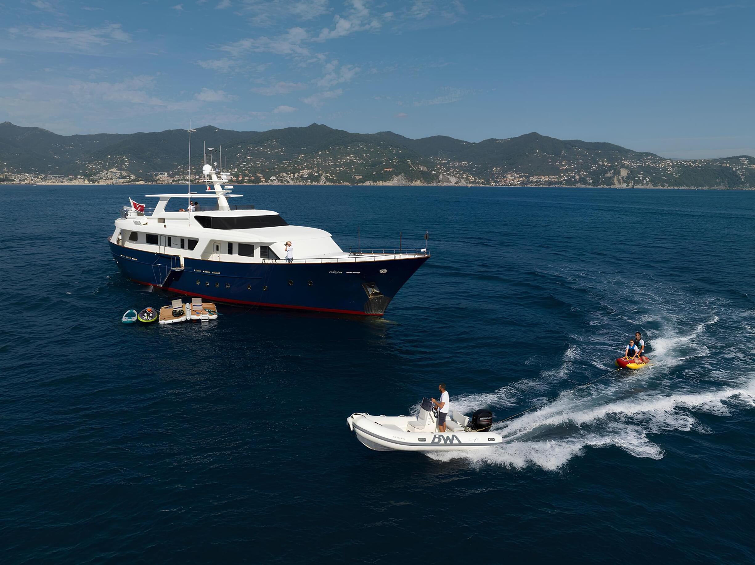 Экстерьер Benetti BSD 105 2002 MY DON CIRO/Exterior Benetti BSD 105 2002 MY DON CIRO