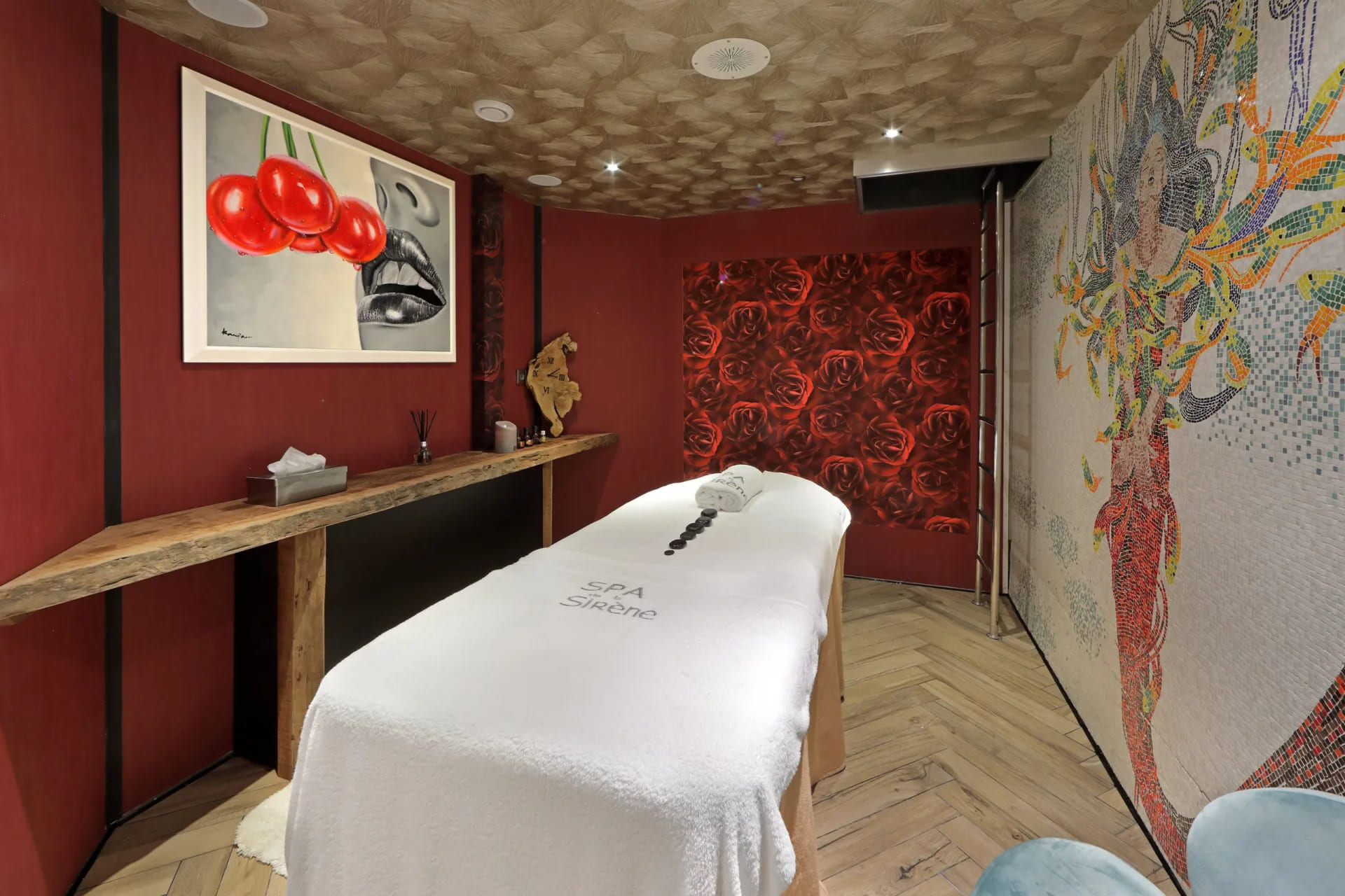 Массажный кабинет/Massage room