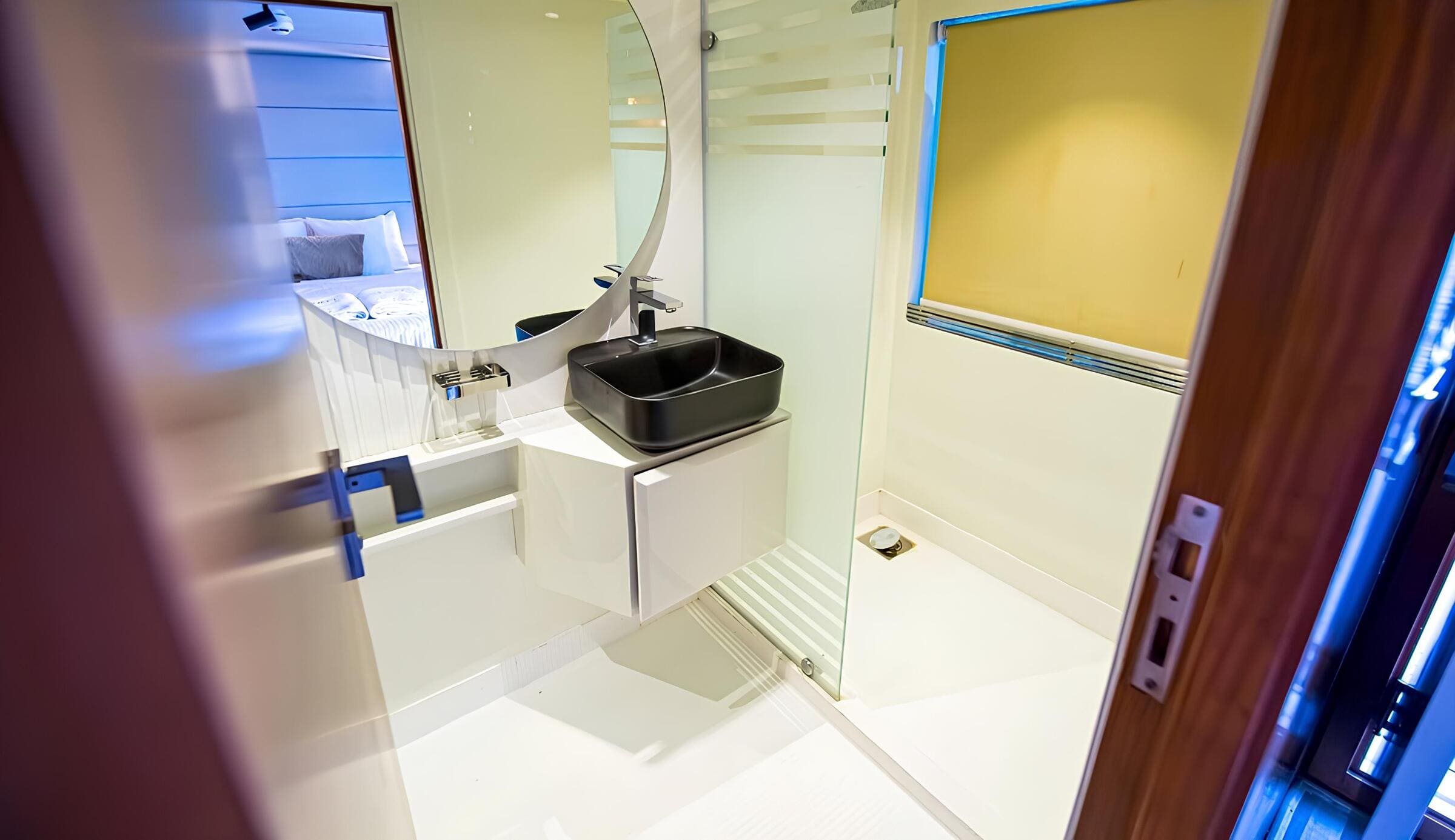 VIP-санузел/VIP bathroom