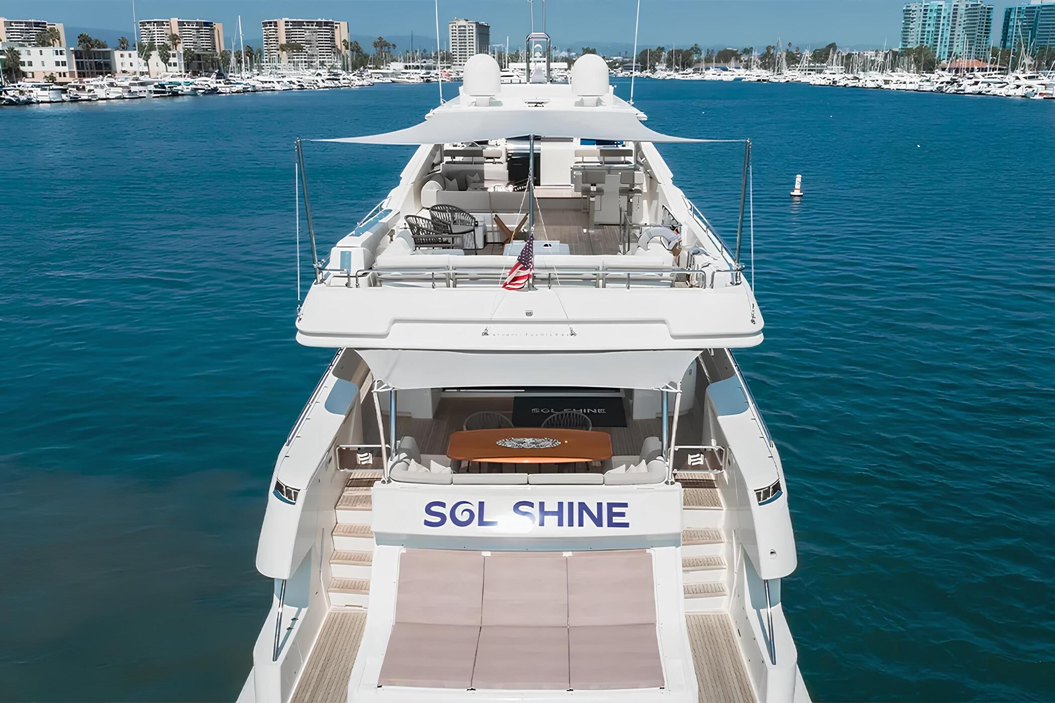 Экстерьер Ferretti 960 2014 MY SOL SHINE/Exterior Ferretti 960 2014 MY SOL SHINE