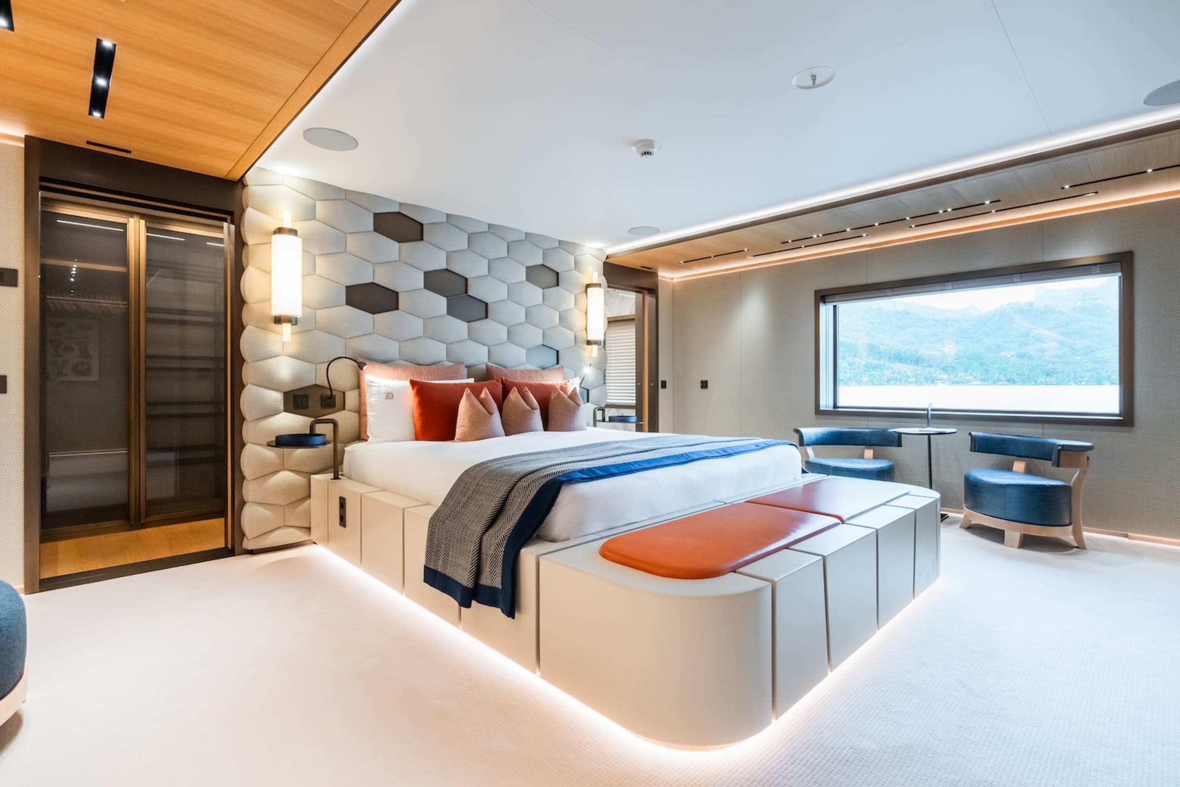 VIP-каюта/VIP cabin