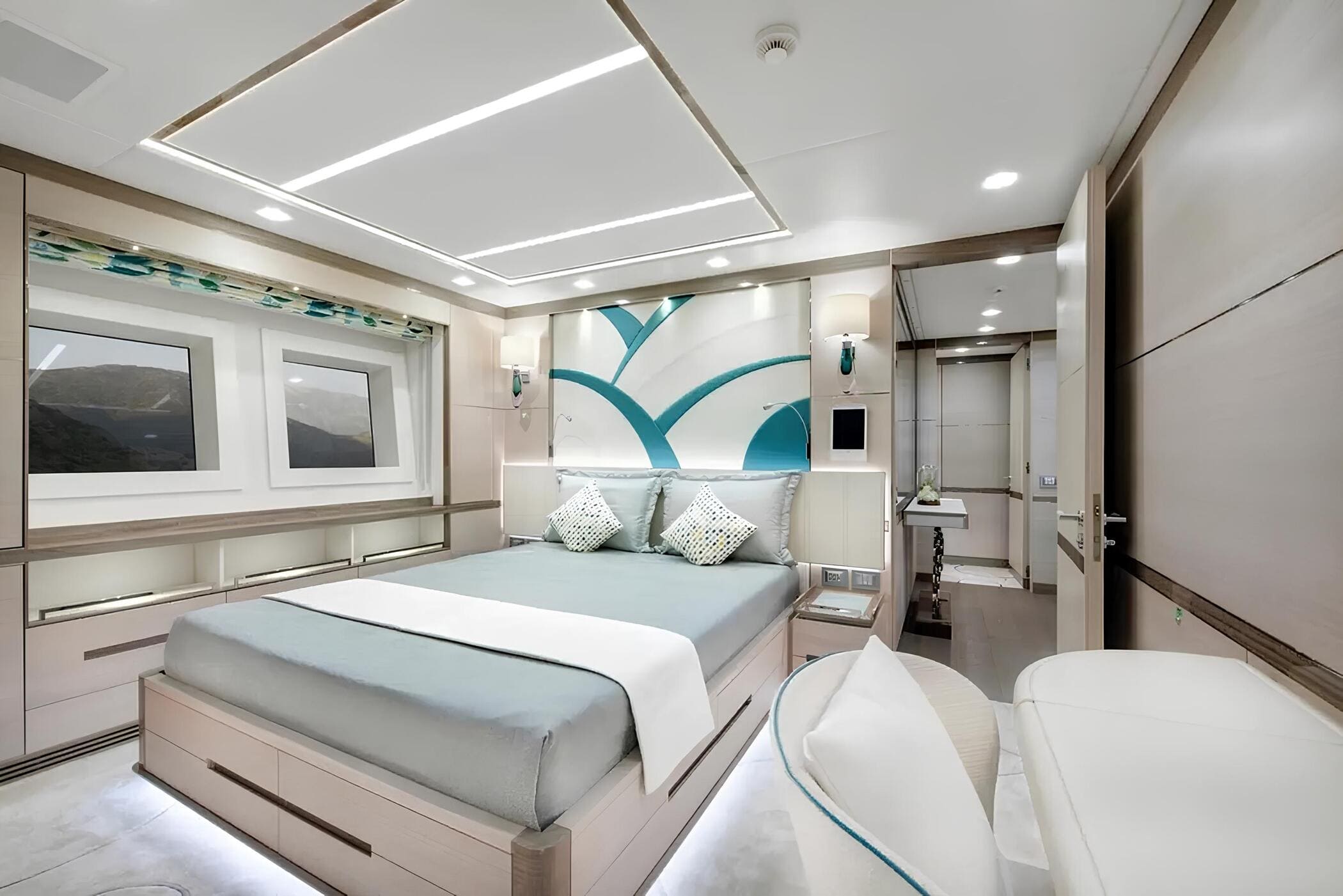 VIP-каюта/VIP cabin