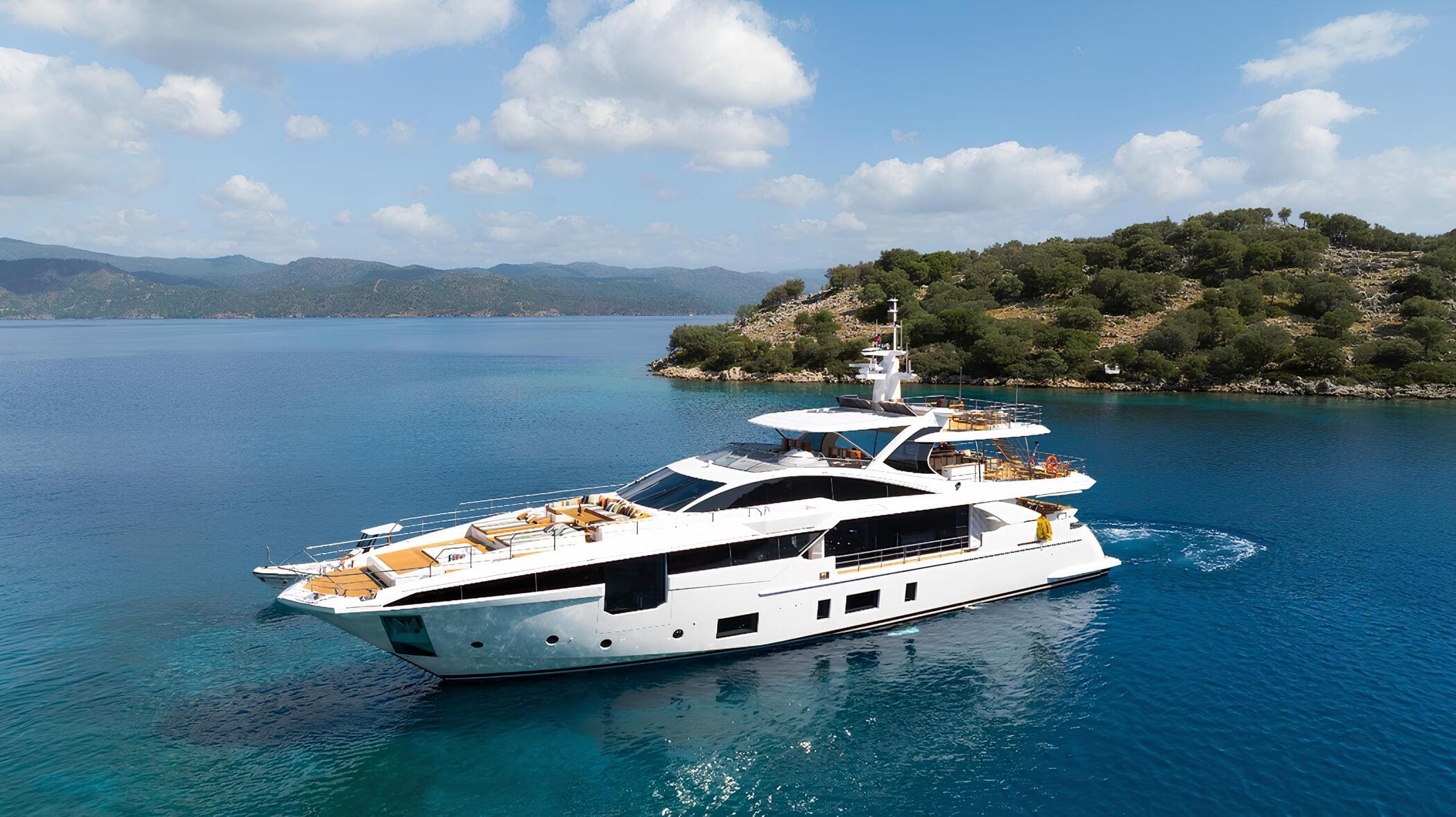 Экстерьер Azimut Grande 35M 2021 MY AFRICA ONE/Exterior Azimut Grande 35M 2021 MY AFRICA ONE