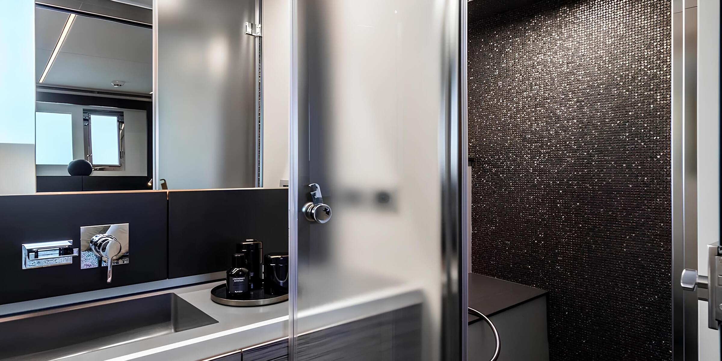 Санузел владельца/Master bathroom