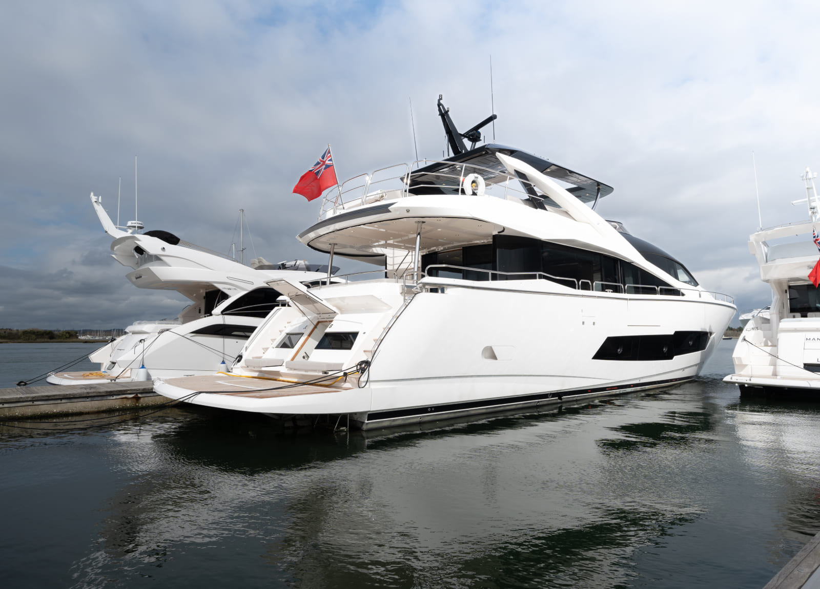 Экстерьер Sunseeker 86 yacht 