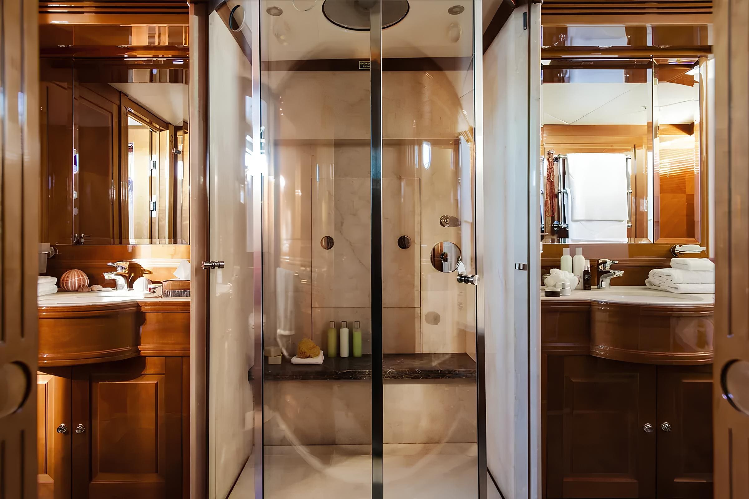 VIP-санузел/VIP bathroom