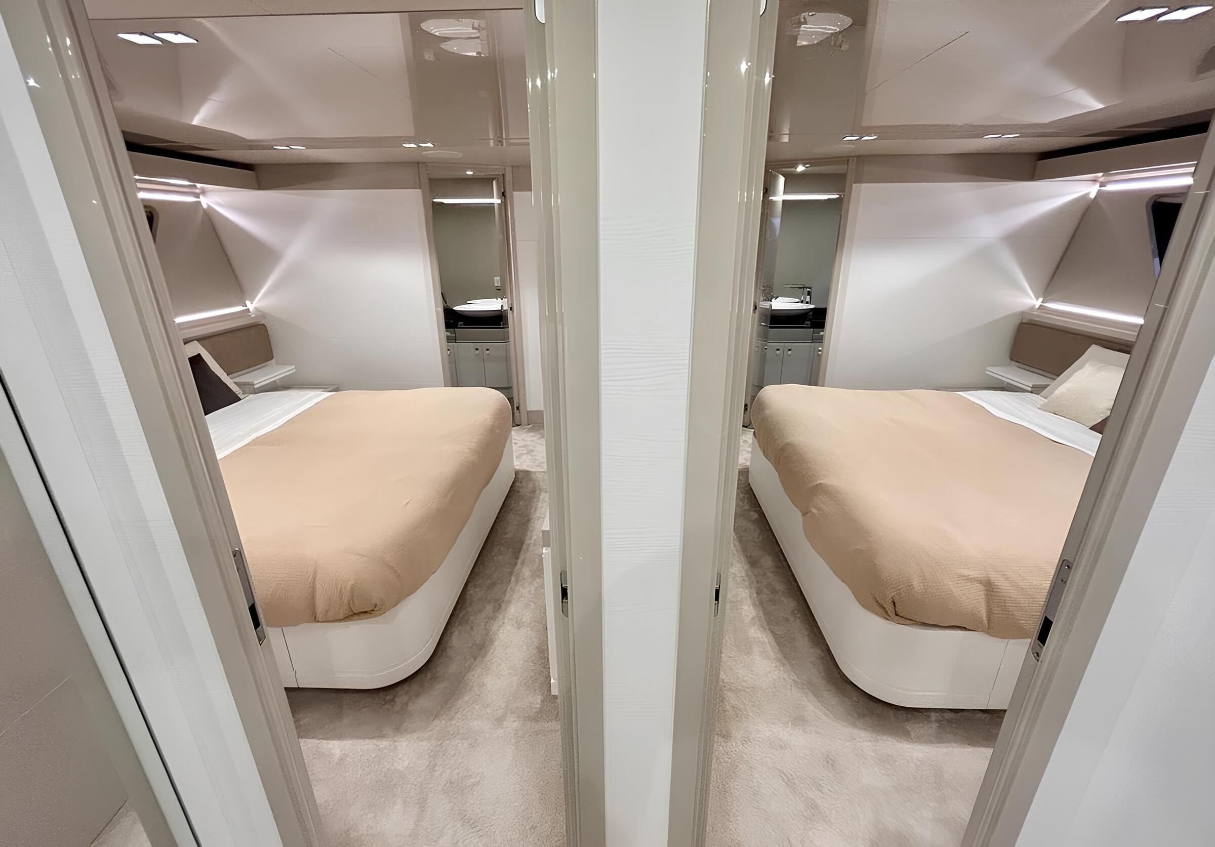 VIP-каюты/VIP cabins