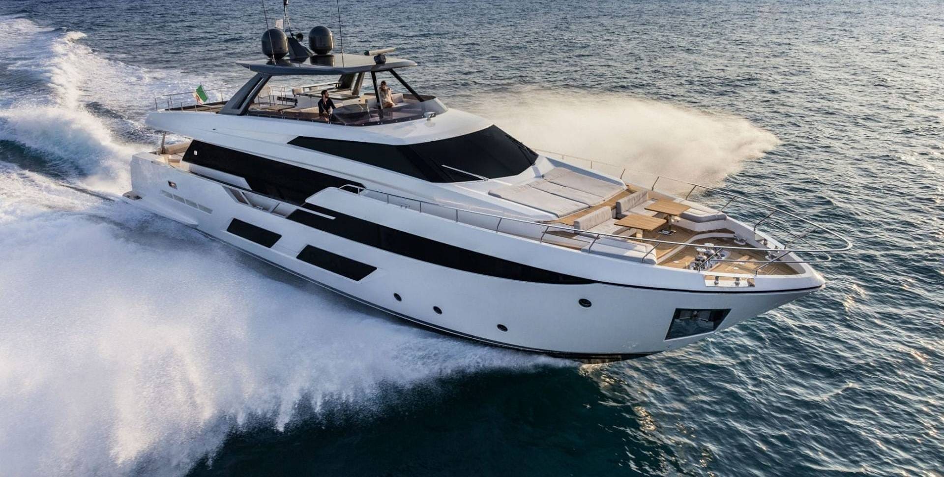 Экстерьер Ferretti 920 2019 MY PIOLA/Exterior Ferretti 920 2019 MY PIOLA