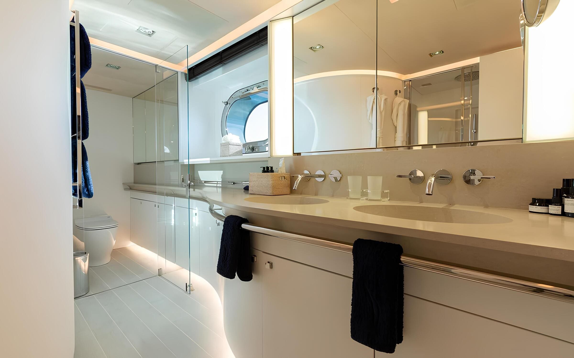 Санузел владельца/Master bathroom