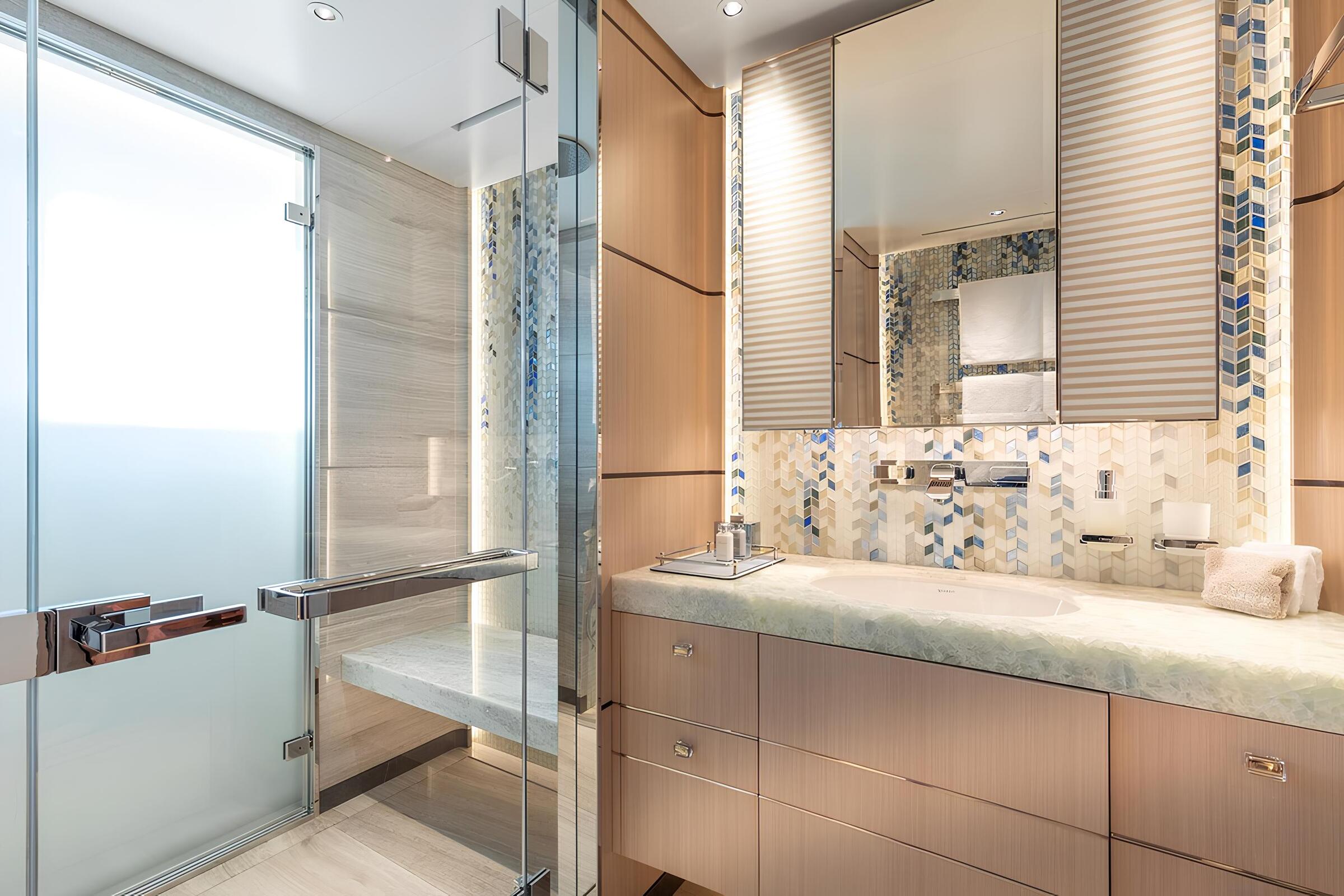 VIP-санузел/VIP bathroom