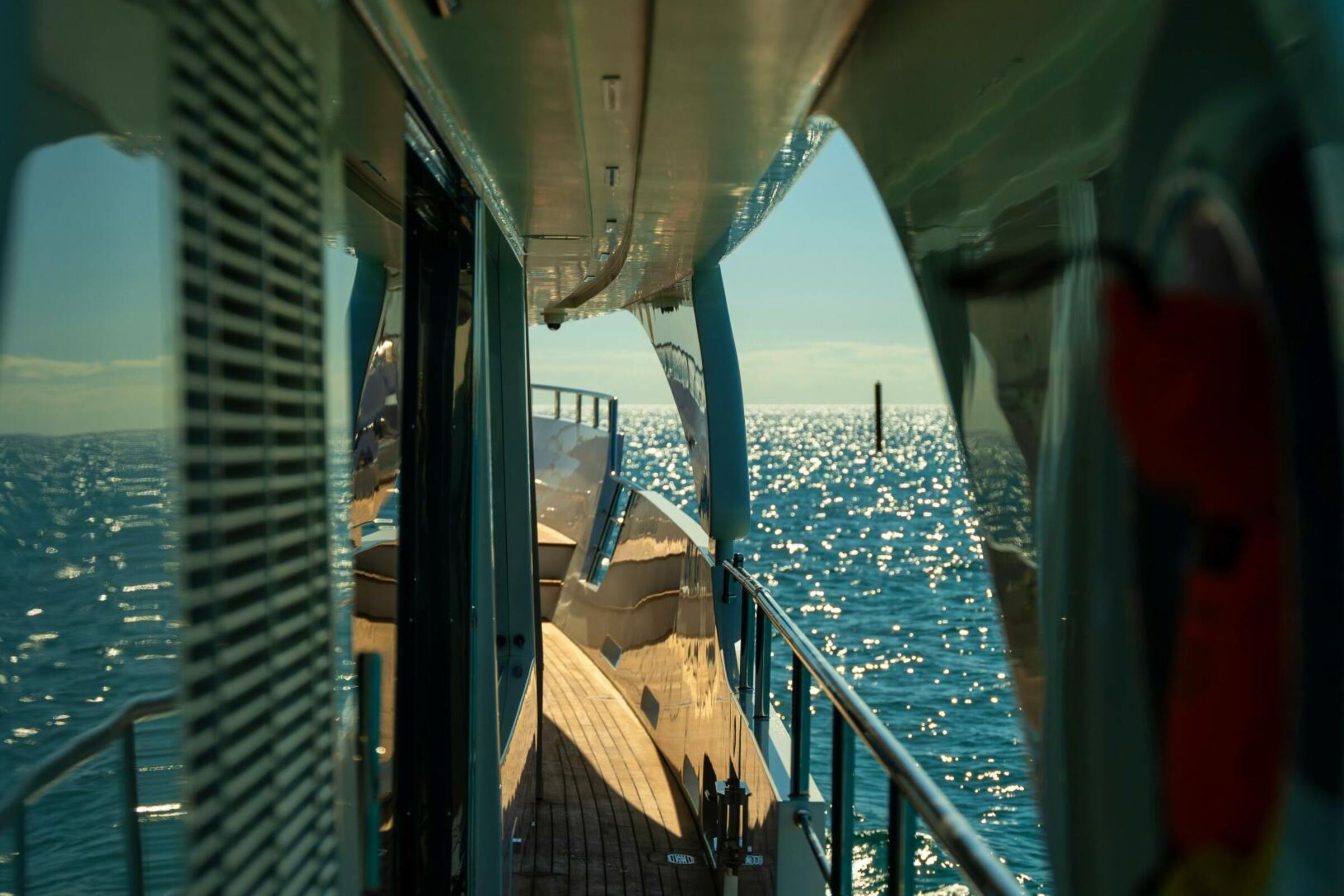 Правый борт/Starboard