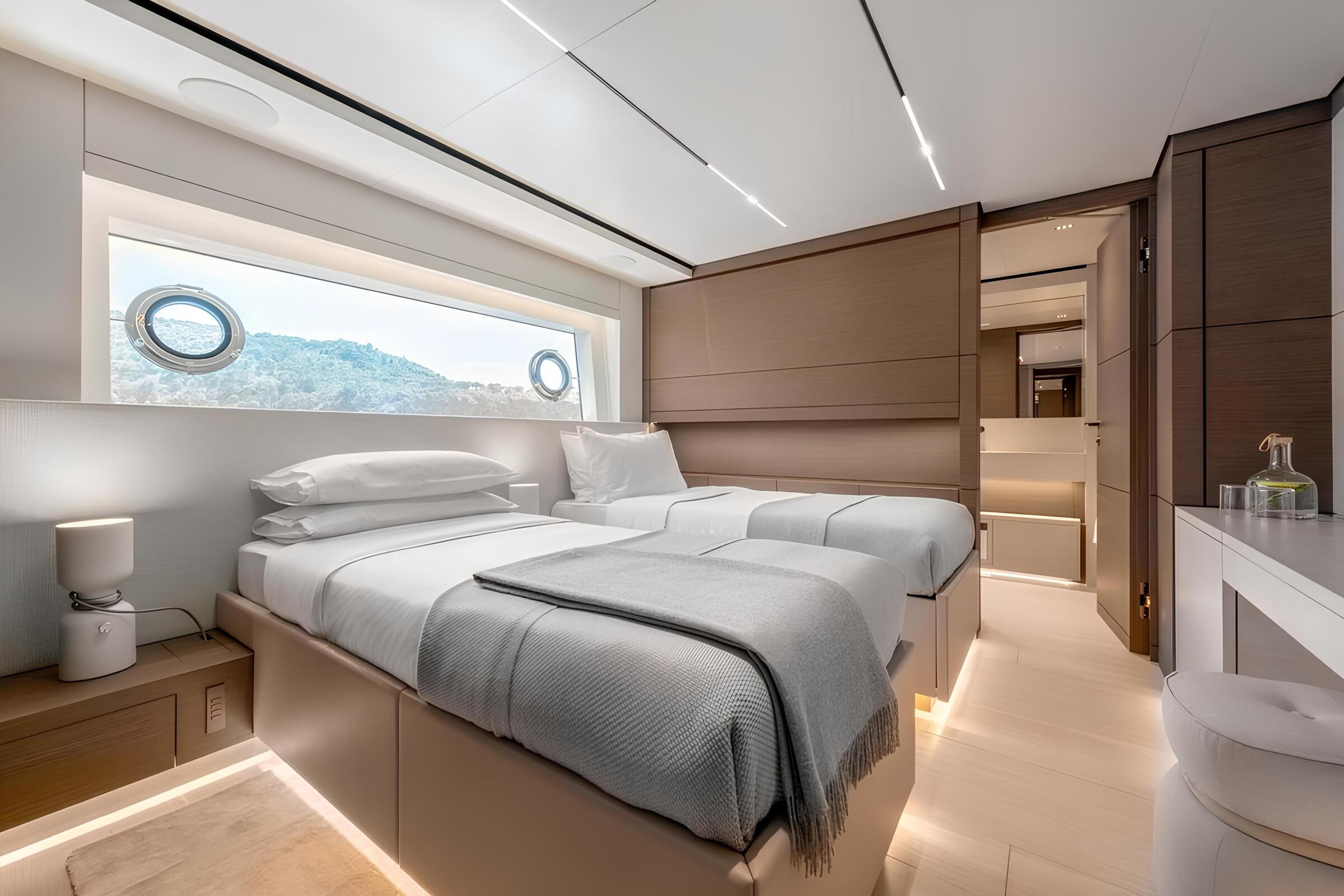 VIP-каюта/VIP cabin