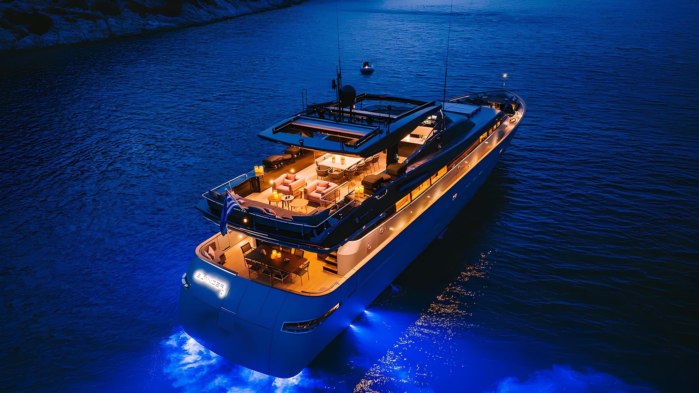 Экстерьер Baglietto 33M 2002 MY ISLANDER II/Exterior Baglietto 33M 2002 MY ISLANDER II