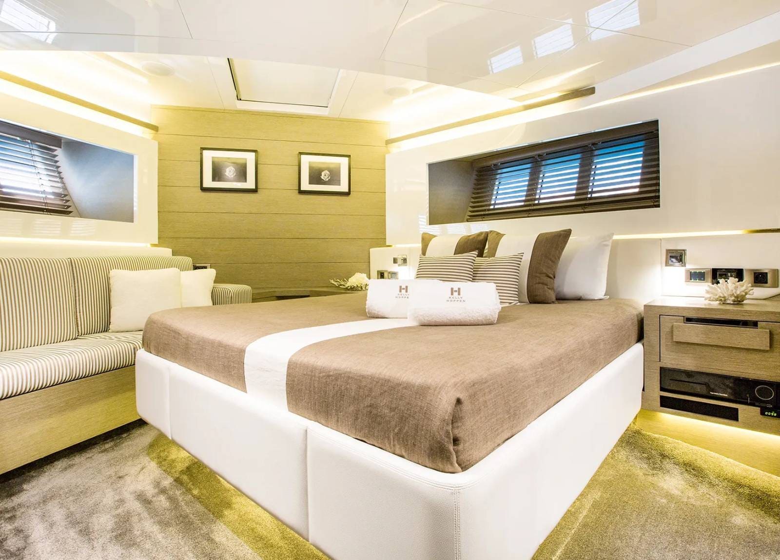 VIP-каюта/VIP cabin