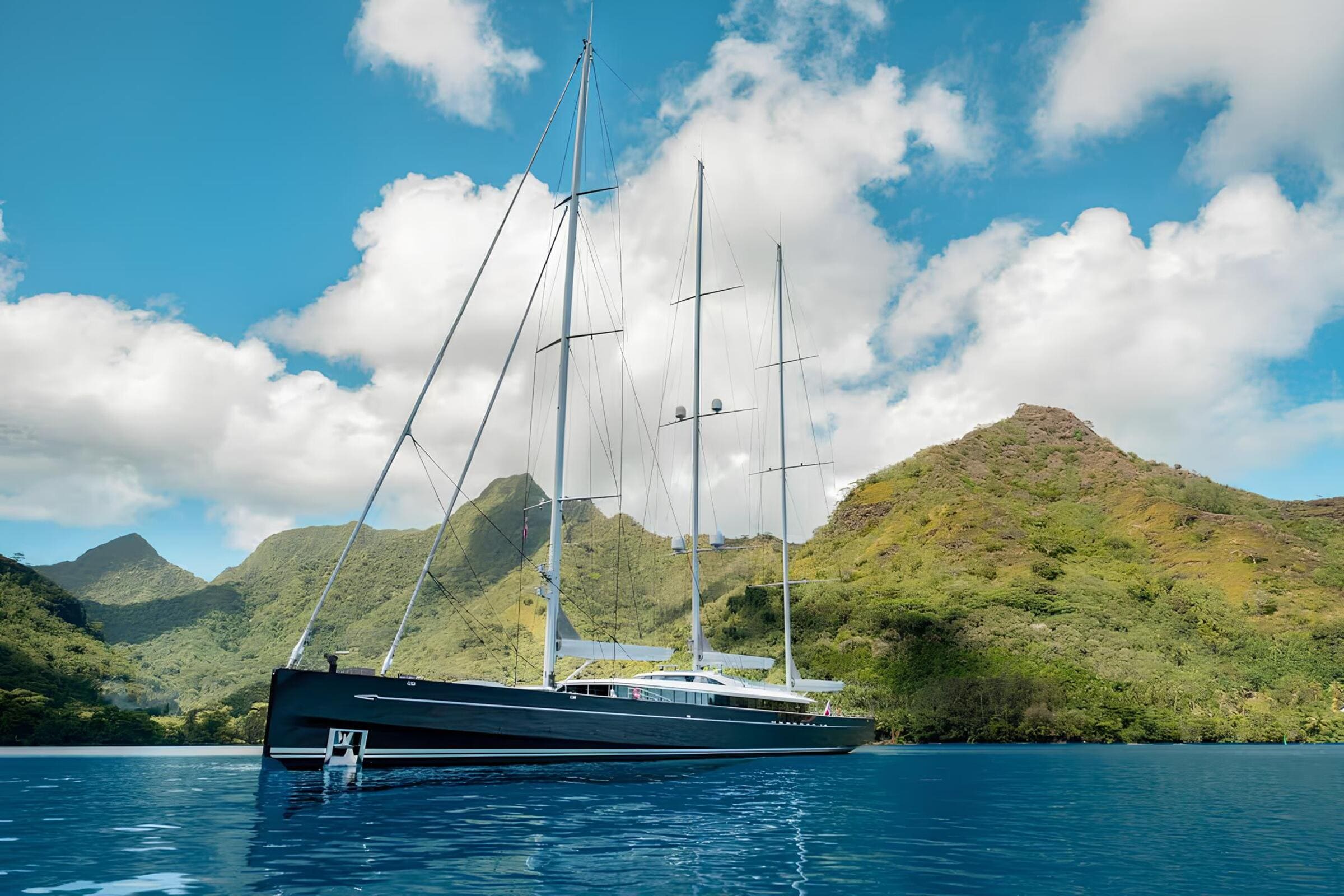 Экстерьер Royal Huisman 81M 2020 MS SEA EAGLE/Exterior Royal Huisman 81M 2020 MS SEA EAGLE