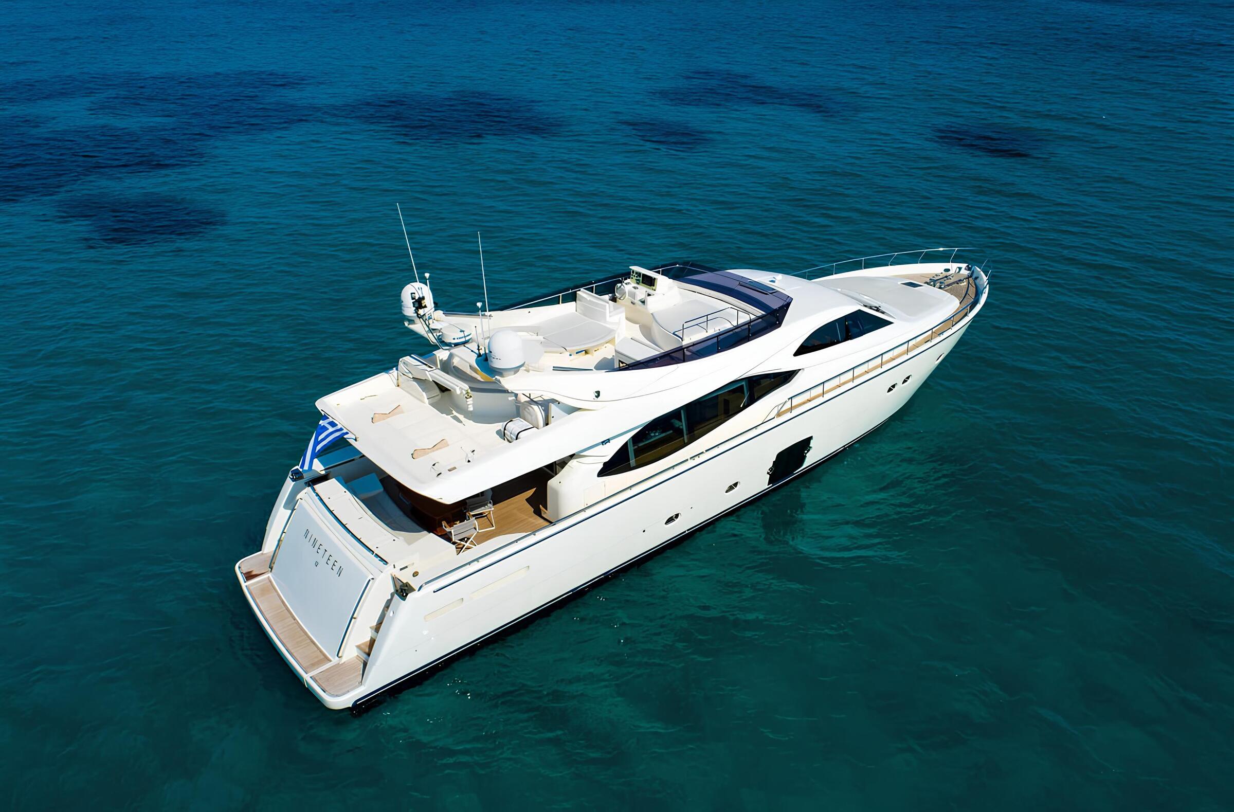 Экстерьер Ferretti 780 2008 MY NINETEEN/Exterior Ferretti 780 2008 MY NINETEEN