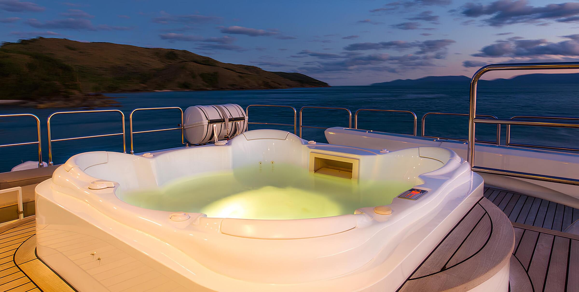 Джакузи на сандеке/Sundeck jacuzzi