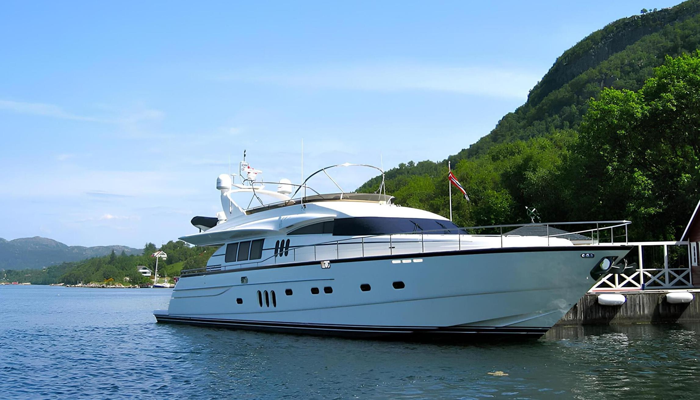 Экстерьер Princess 25M 2004 MY ANNE VIKING/Exterior Princess 25M 2004 MY ANNE VIKING