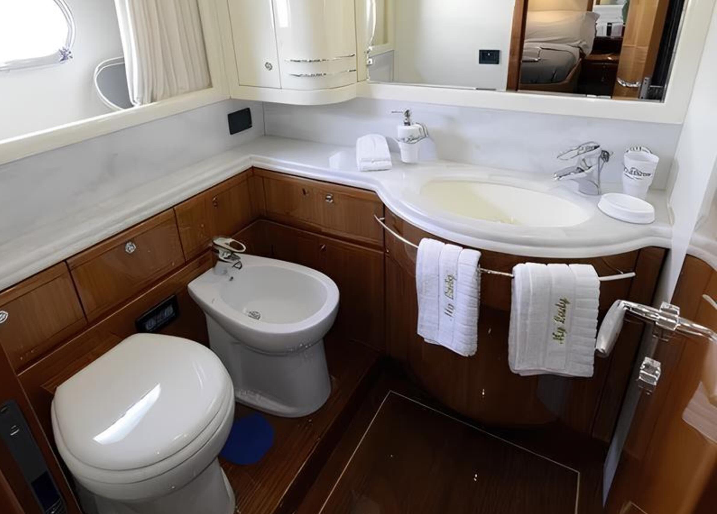 Гостевой санузел/Guest bathroom
