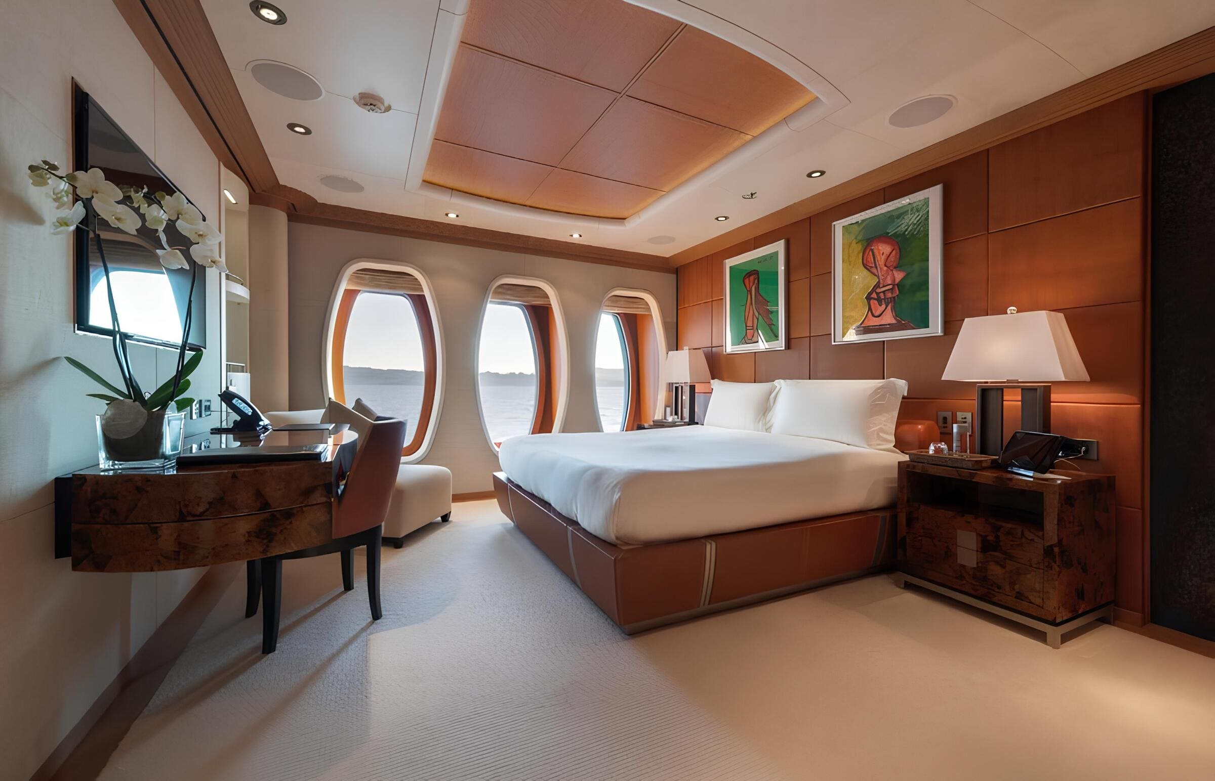 VIP-каюта/VIP cabin